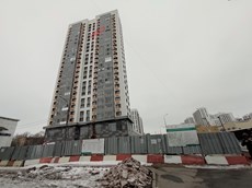 ГП16962611.Квартира.Фасад здания с выделенными окнами реализуемого объекта.jpg