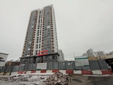 ГП16962608.Квартира.Фасад здания с выделенными окнами реализуемого объекта.jpg