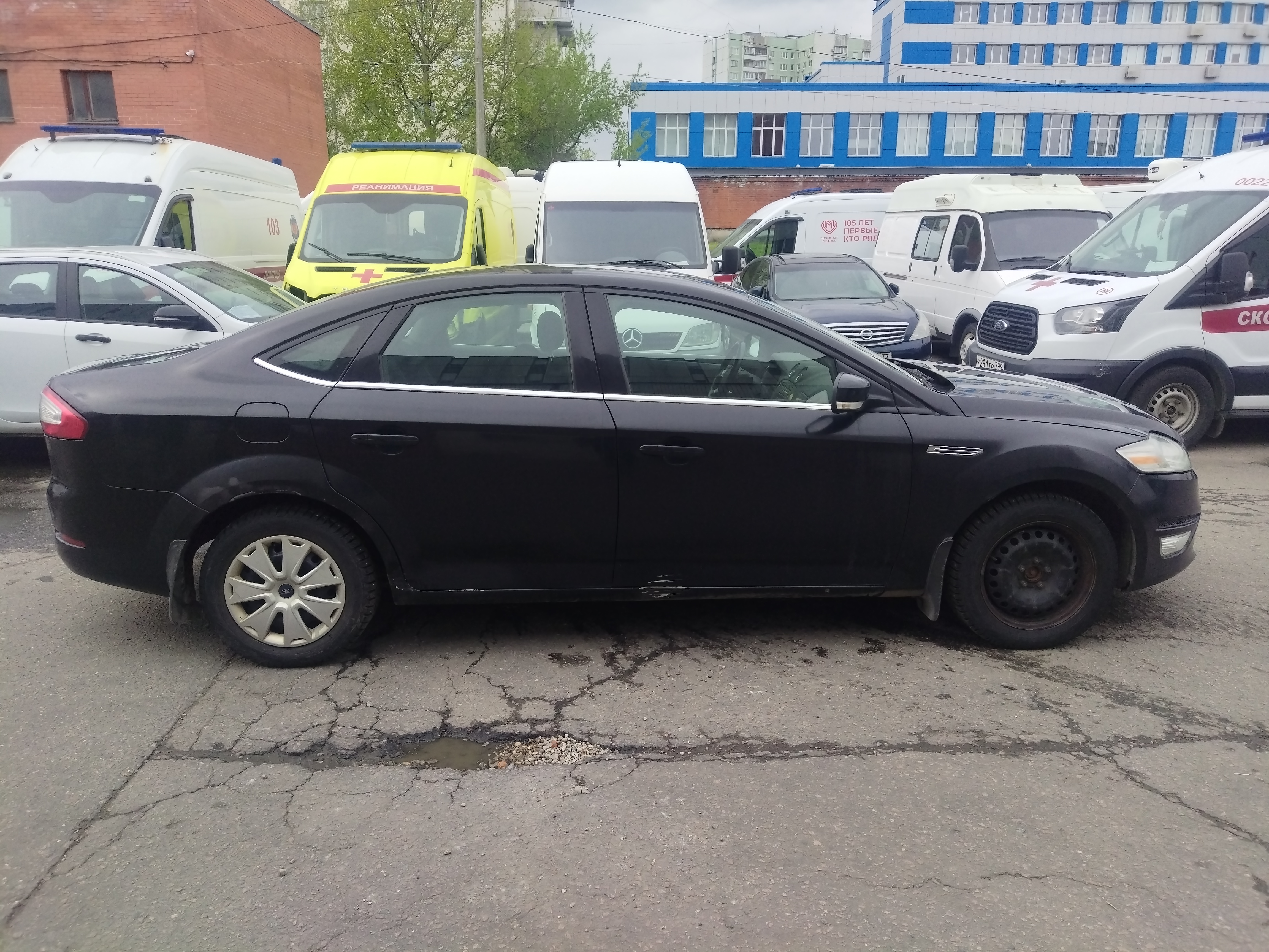 ГП16962392.Транспортное средство.Общий вид транспорта с правого бока (прямой ракурс).jpg