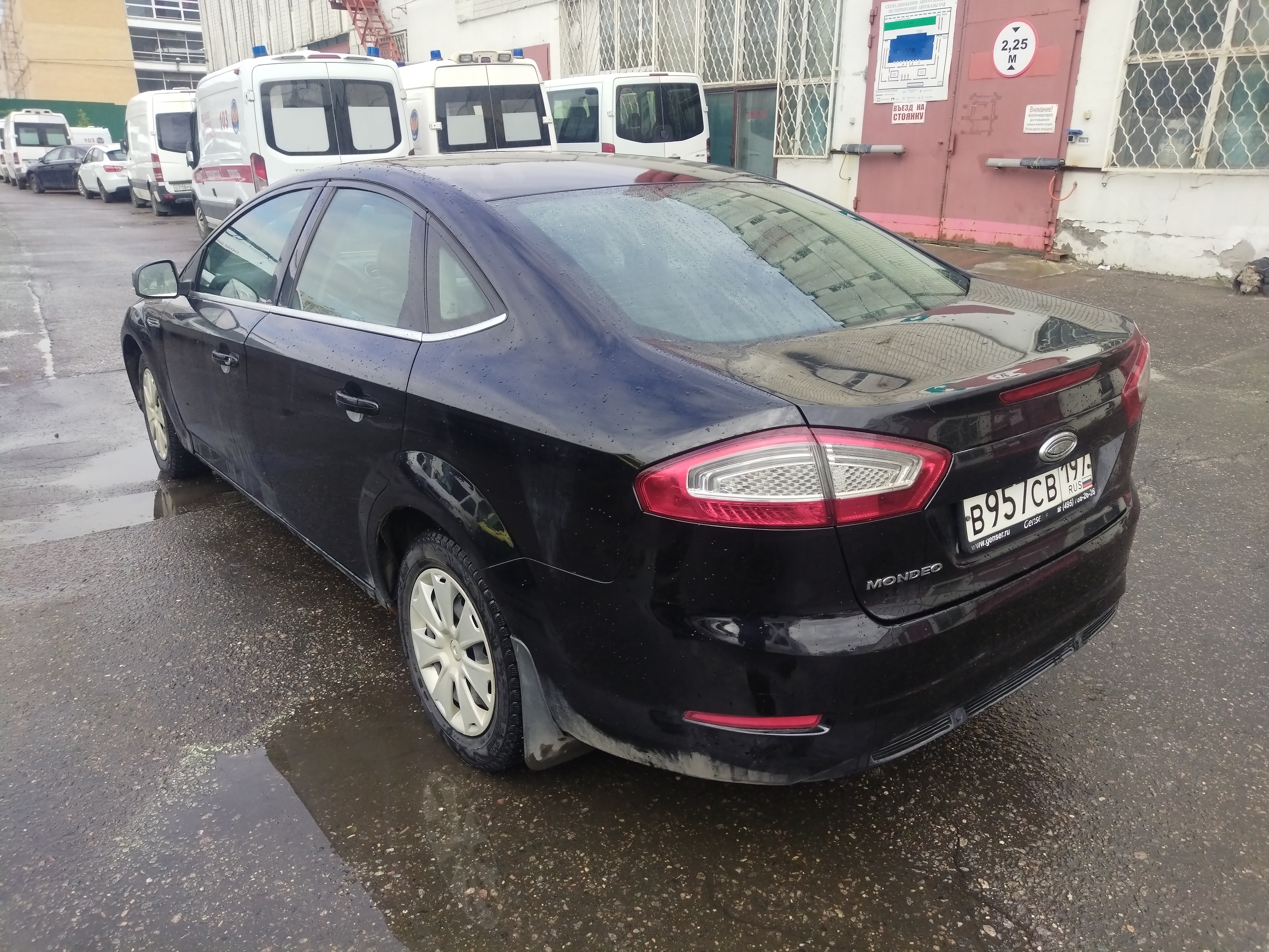 ГП16962393.Транспортное средство.Общий вид транспорта с левого бока (угловой ракурс сзади).jpg