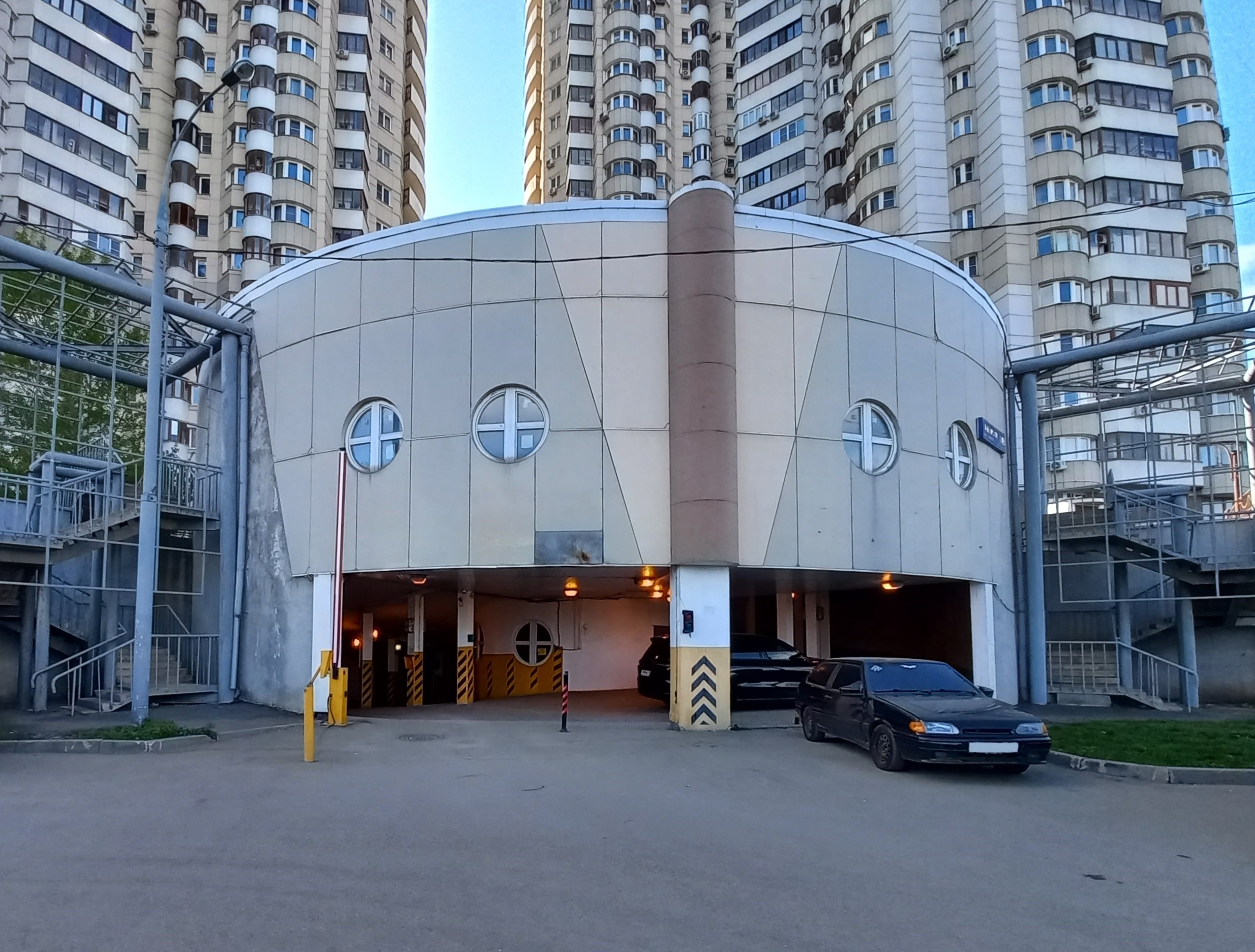 ГП16961847.Нежилое помещение.Общий фасад здания_3.jpg