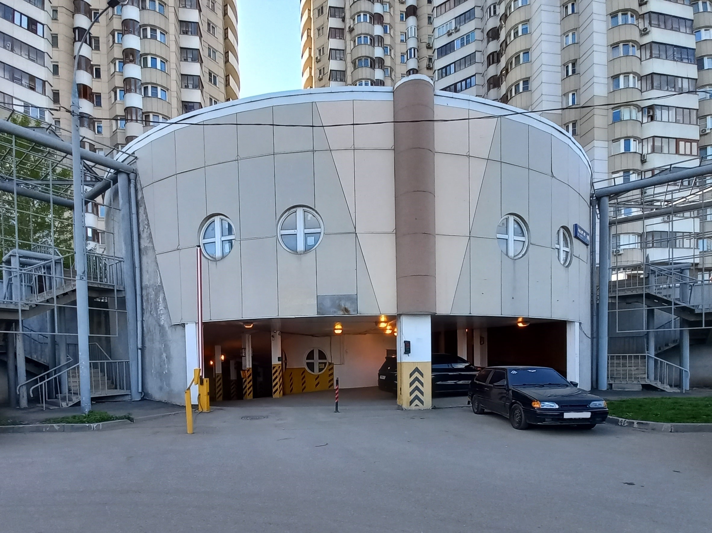 ГП16961848.Нежилое помещение.Входная группа объекта.jpg