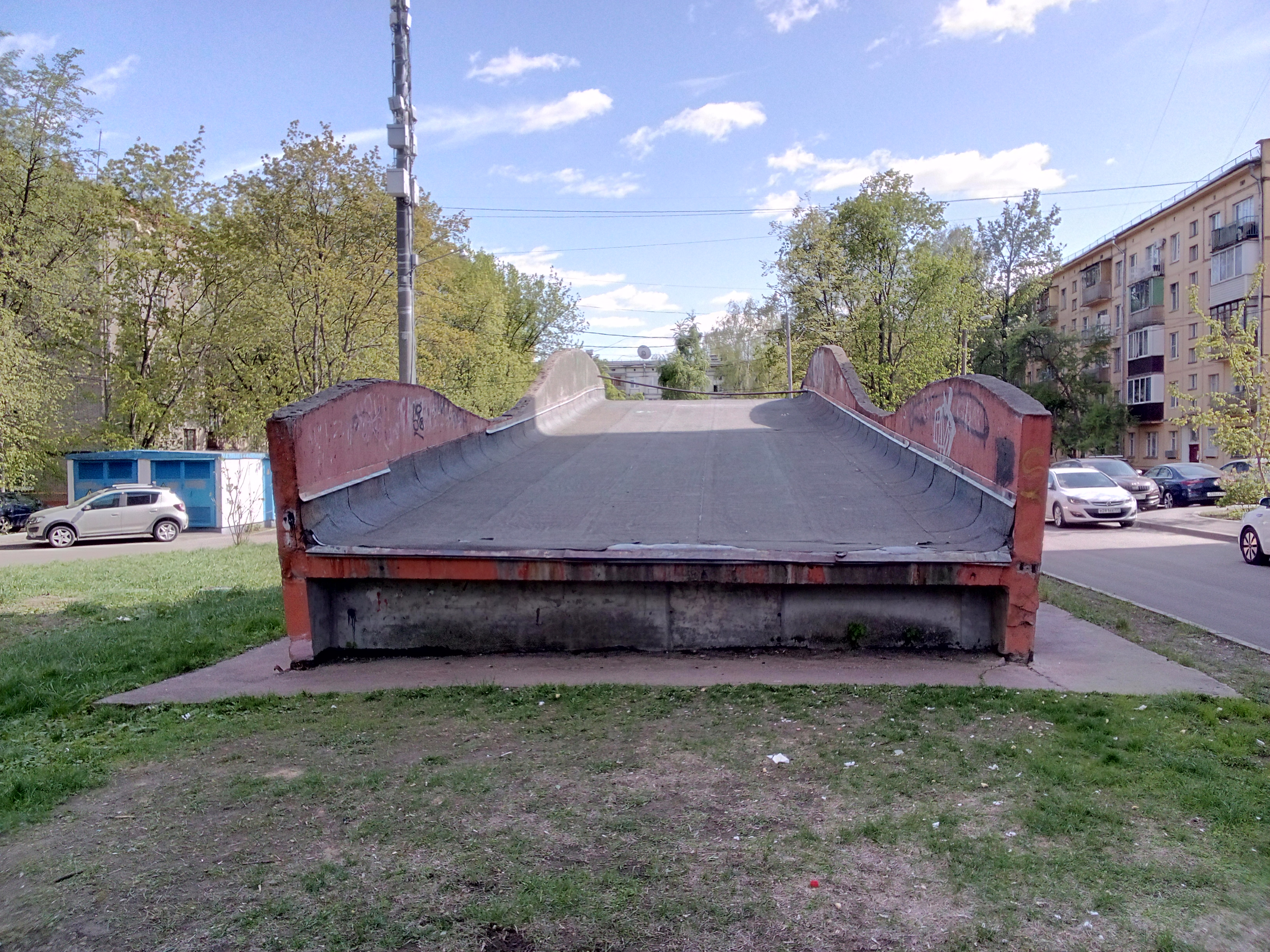 ГП16961850.Нежилое помещение.Общий фасад здания_5.jpg