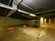 1DS38233.jpg