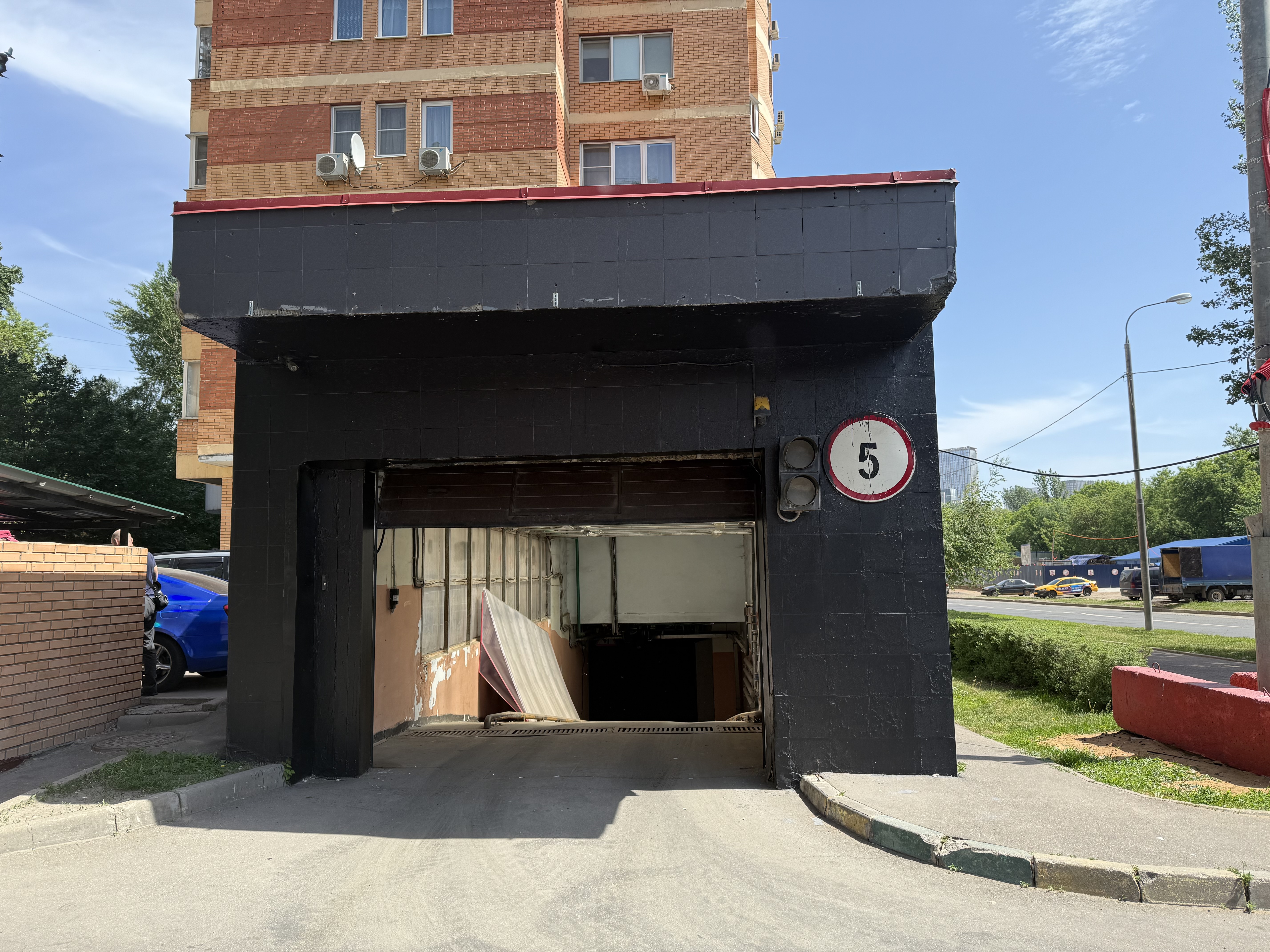 ГП16961631.Машино-место.Входная группа объекта.jpg