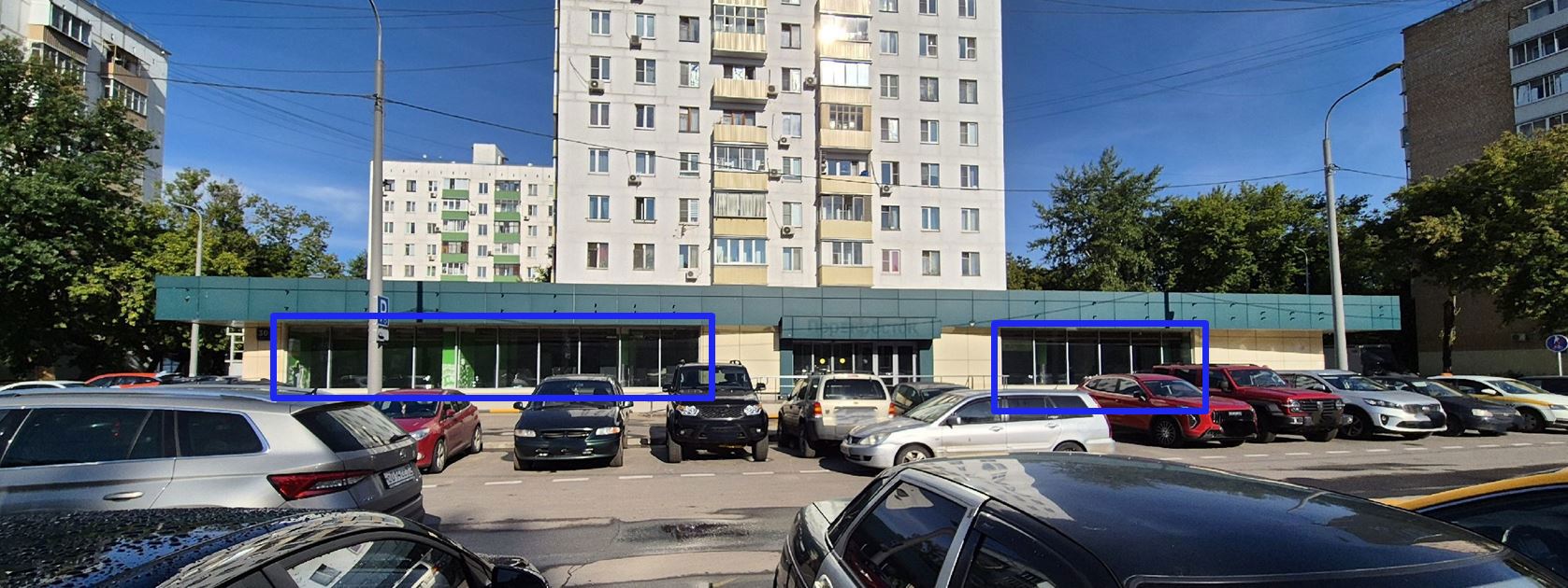 ГП16961209.Нежилое помещение.Фасад здания с выделенными окнами реализуемого объекта.jpg