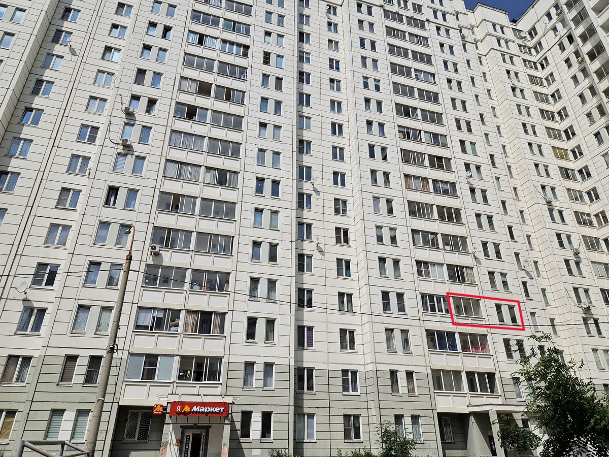 ГП16962149.Квартира.Фасад здания с выделенными окнами реализуемого объекта.jpg