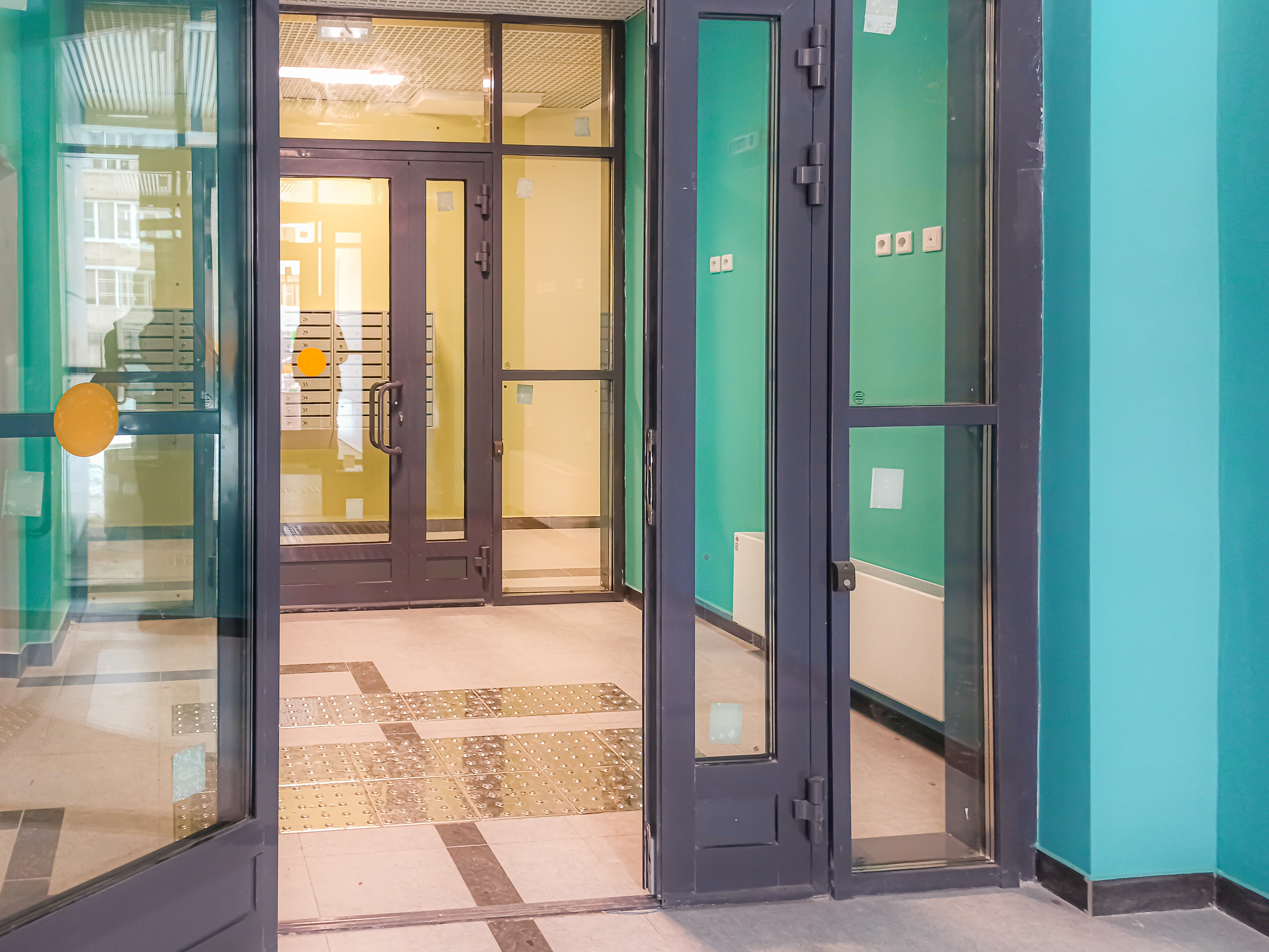 Квартира.Входная группа объекта.Российская Федерация, город Москва, внутригородская территория поселение Михайлово-Ярцевское, посёлок Шишкин Лес, дом 21, корпус 1 - Этаж 10, кв. 33.jpg