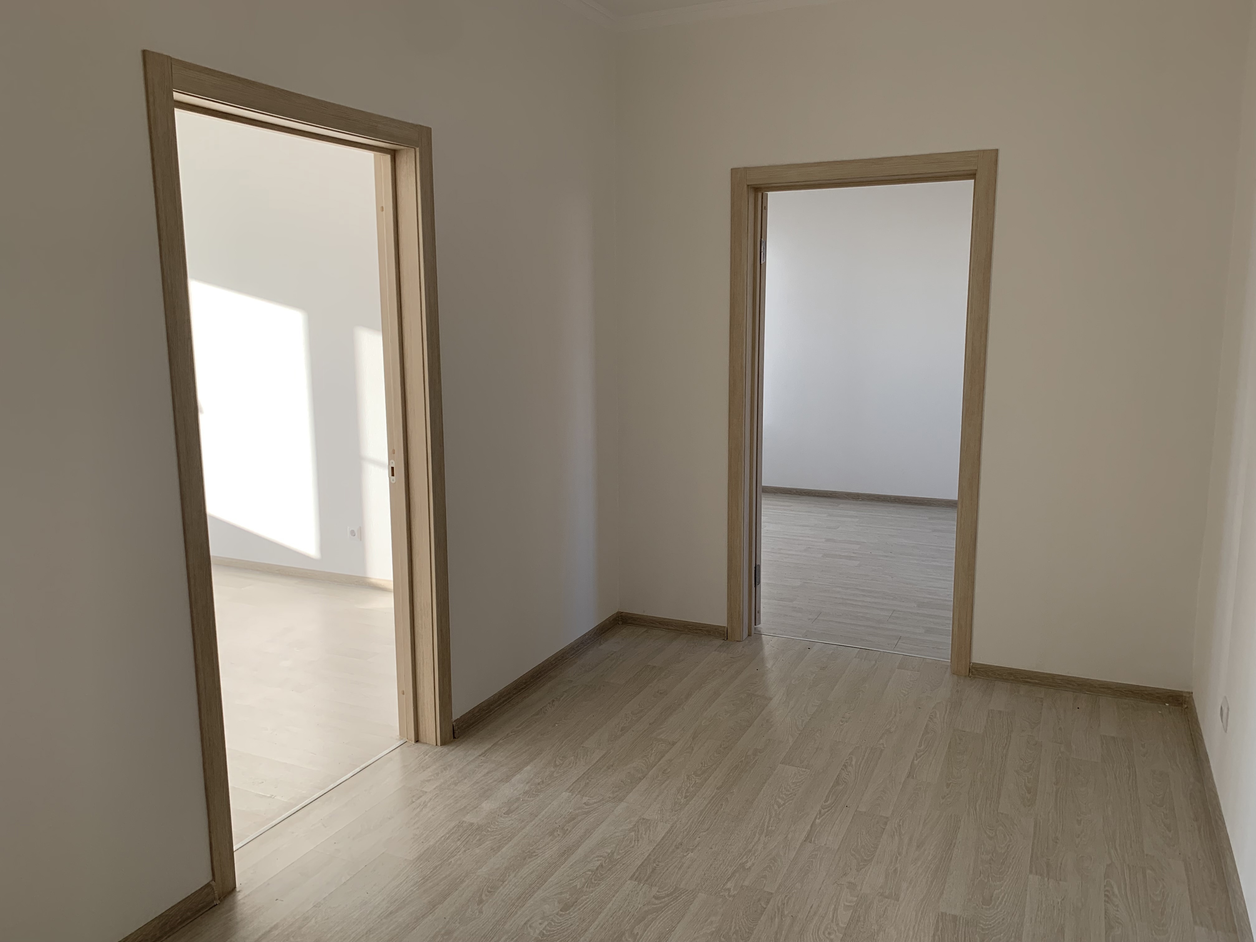 Квартира.Каждое помещение_комната, входящее в состав реализуемого объекта .Российская Федерация, город Москва, внутригородская территория поселение Михайлово-Ярцевское, посёлок Шишкин Лес, дом 21, корпус 1 - Этаж 10, кв. 33_2.jpg