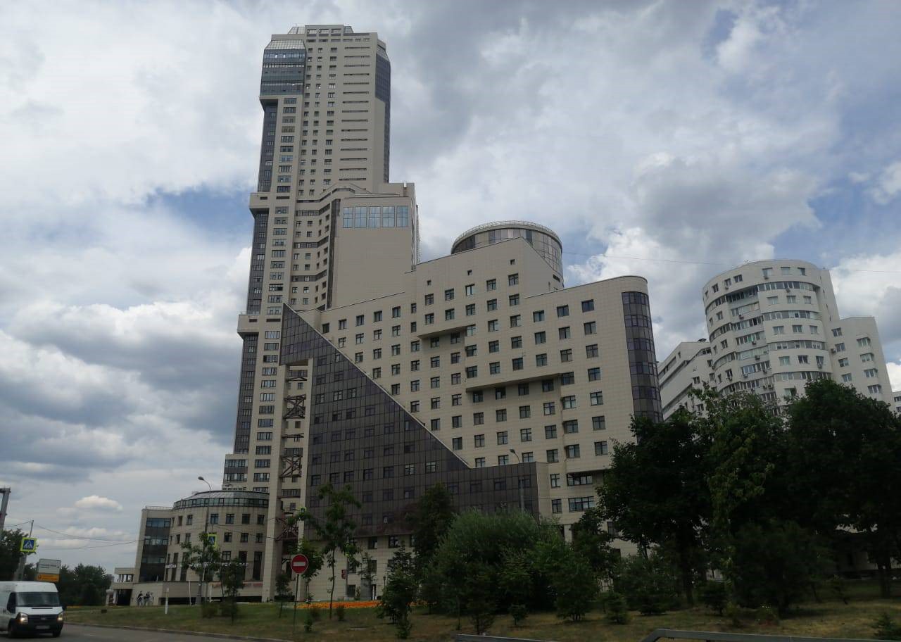 ГП16928339.Нежилое помещение.Общий фасад здания_2.jpg