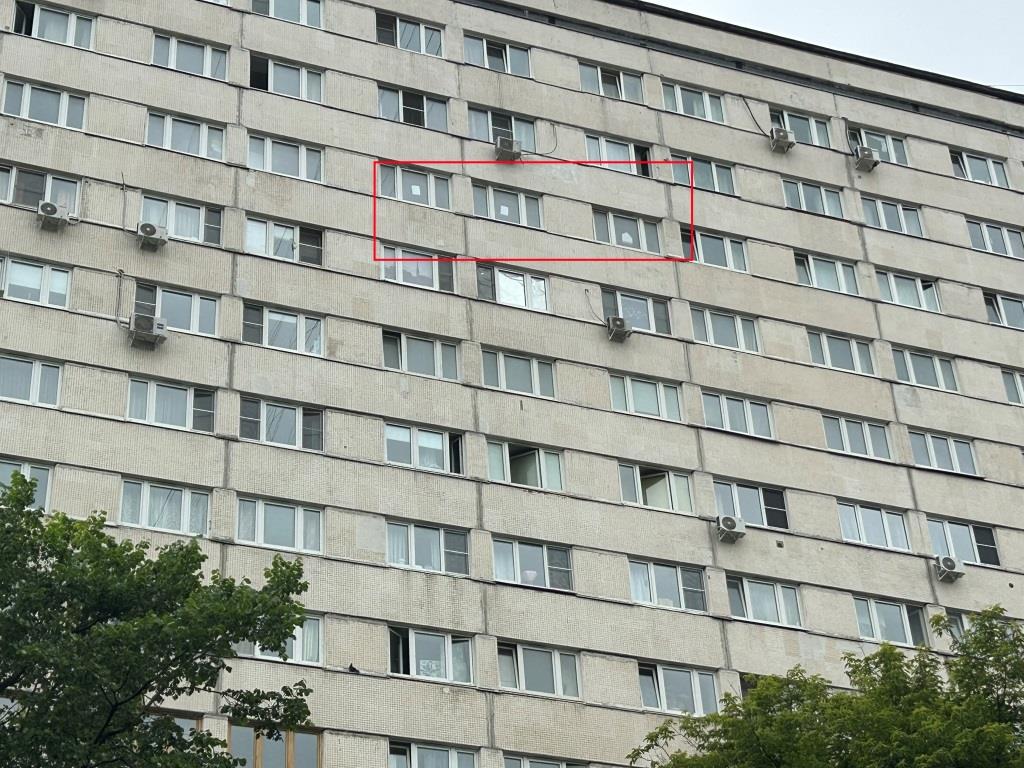 ГП16964236.Квартира.Фасад здания с выделенными окнами реализуемого объекта.jpg