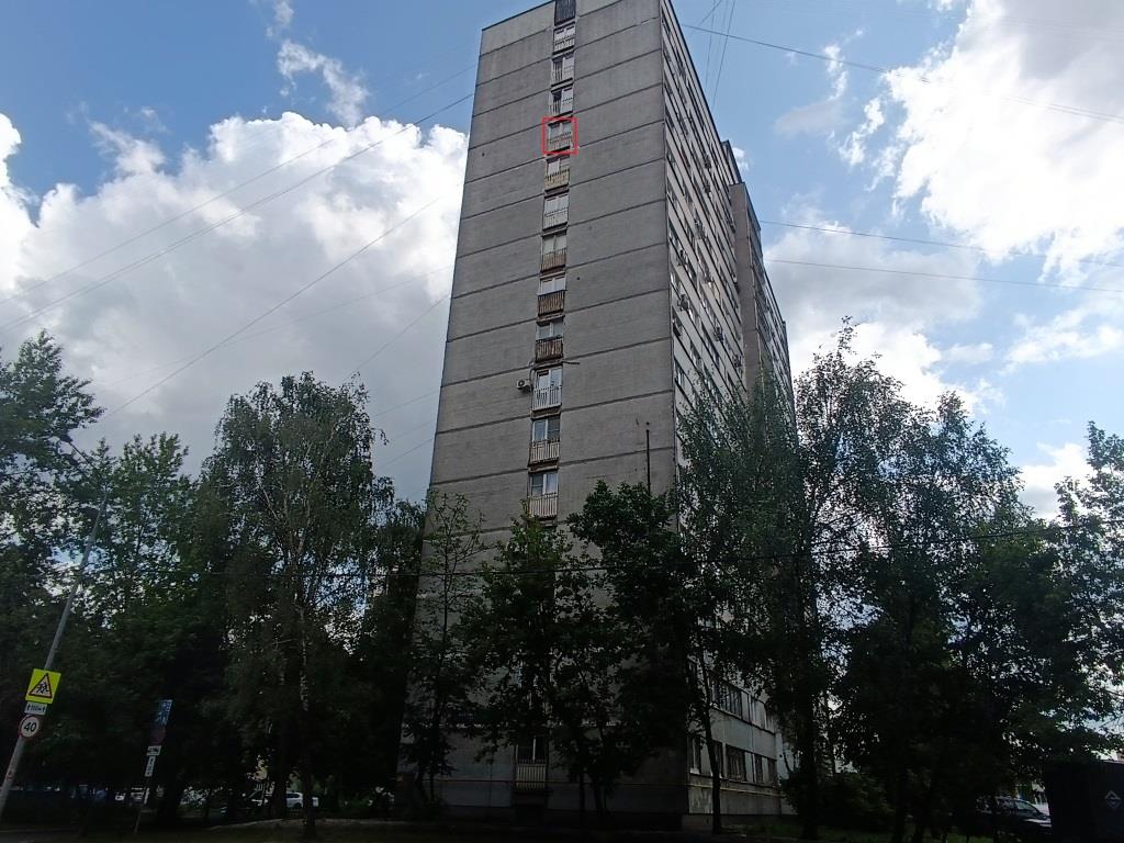 ГП16964240.Квартира.Фасад здания с выделенными окнами реализуемого объекта_2.jpg
