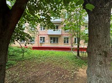 ГП16964242.Квартира.Фасад здания с выделенными окнами реализуемого объекта.jpg