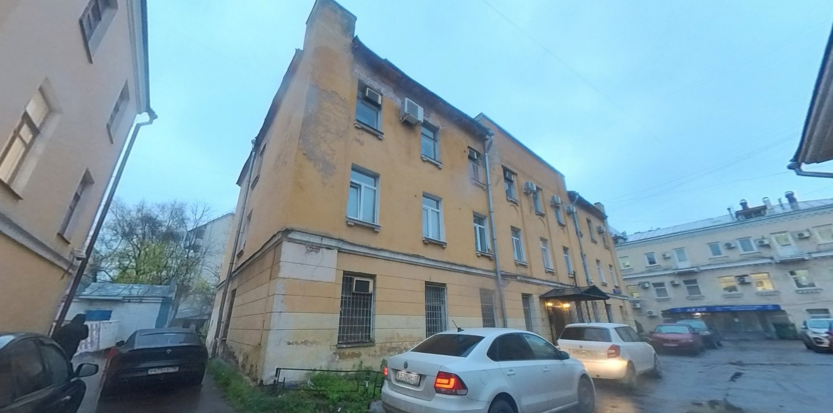 ГП16965409.Нежилое помещение.Общий фасад здания.jpg