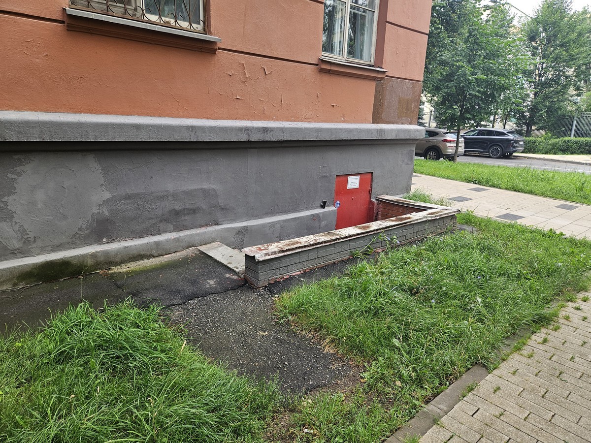 ГП16883302.Нежилое помещение.Входная группа объекта.jpg