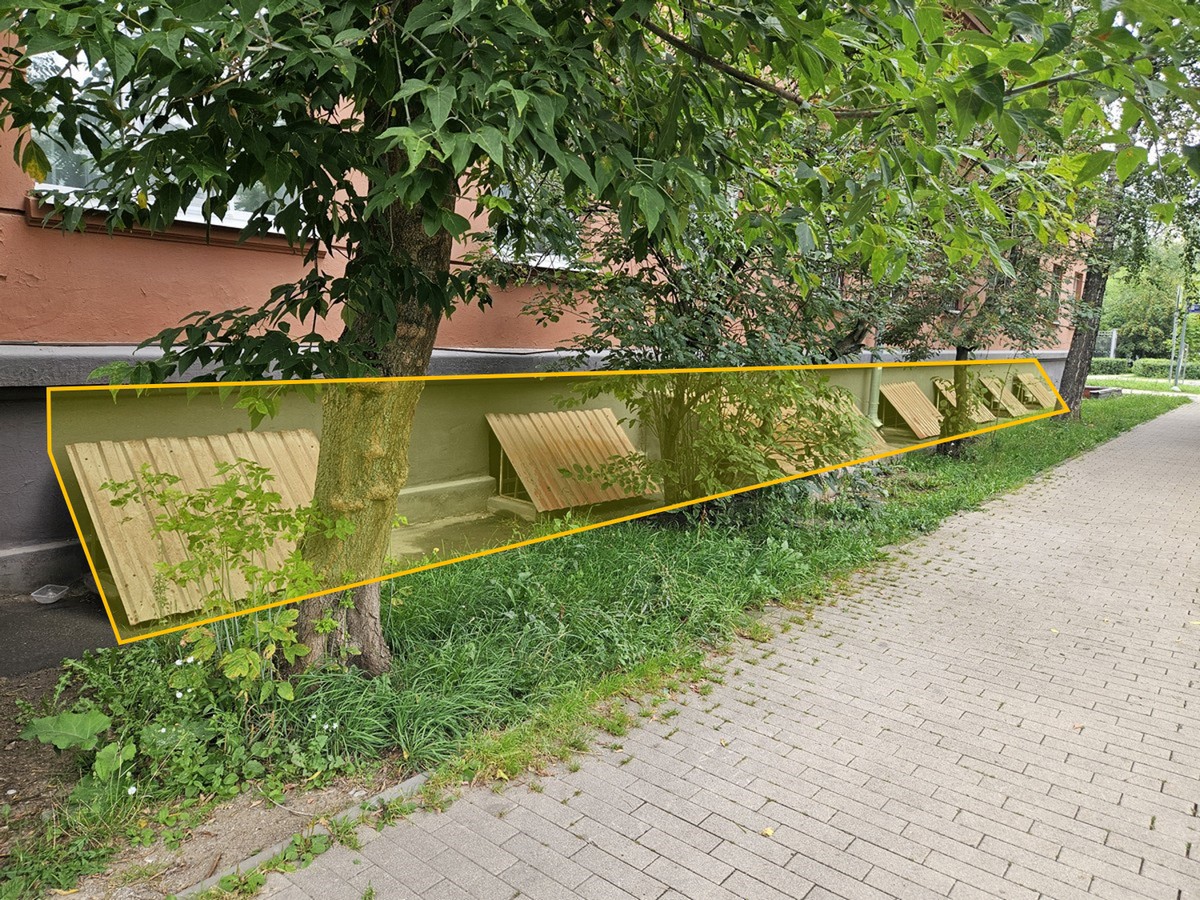 ГП16883302.Нежилое помещение.Фасад здания с выделенными окнами реализуемого объекта.jpg