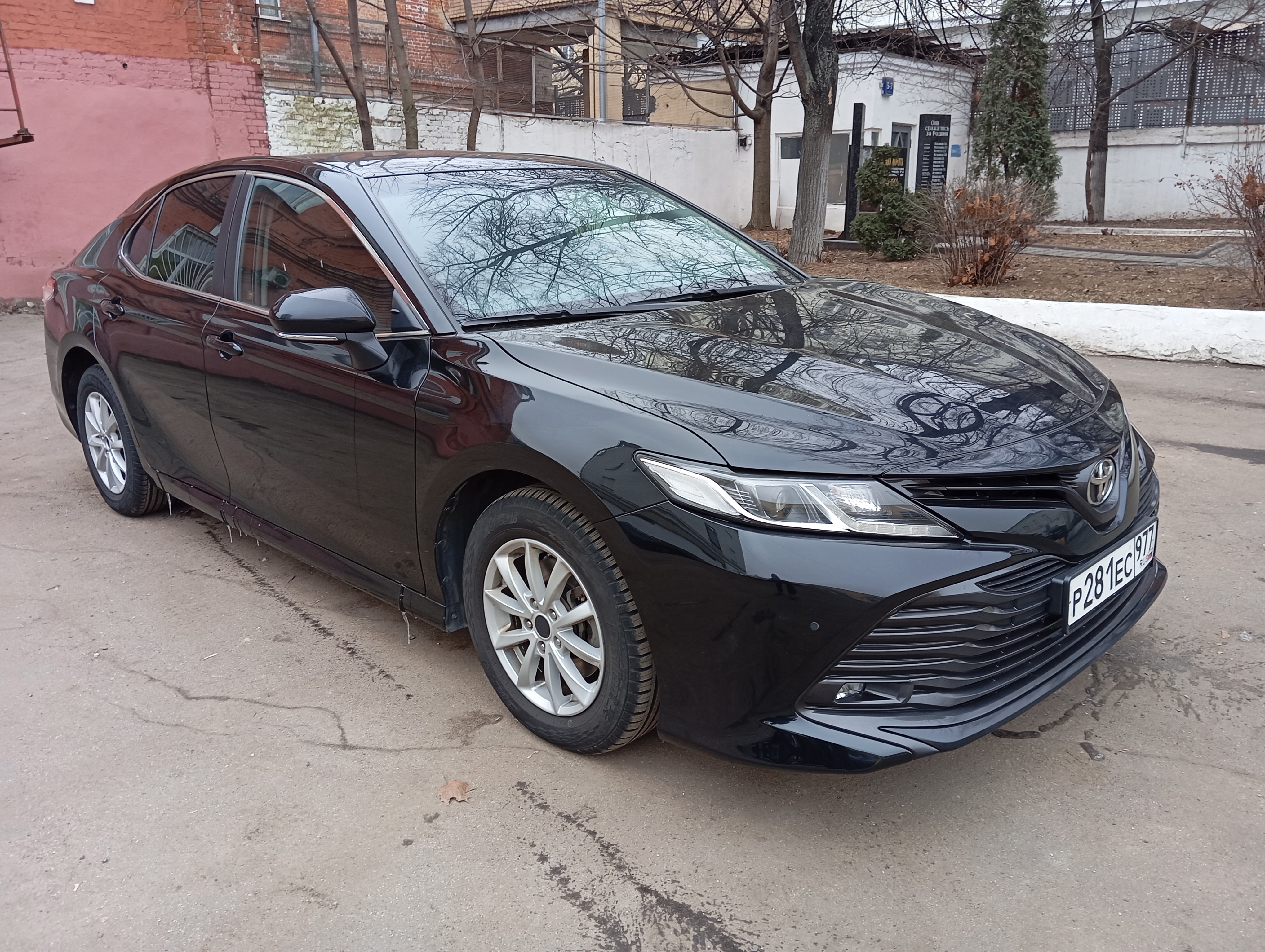 ГП16960689.Транспортное средство.Общий вид транспорта с правого бока (угловой ракурс спереди).jpg