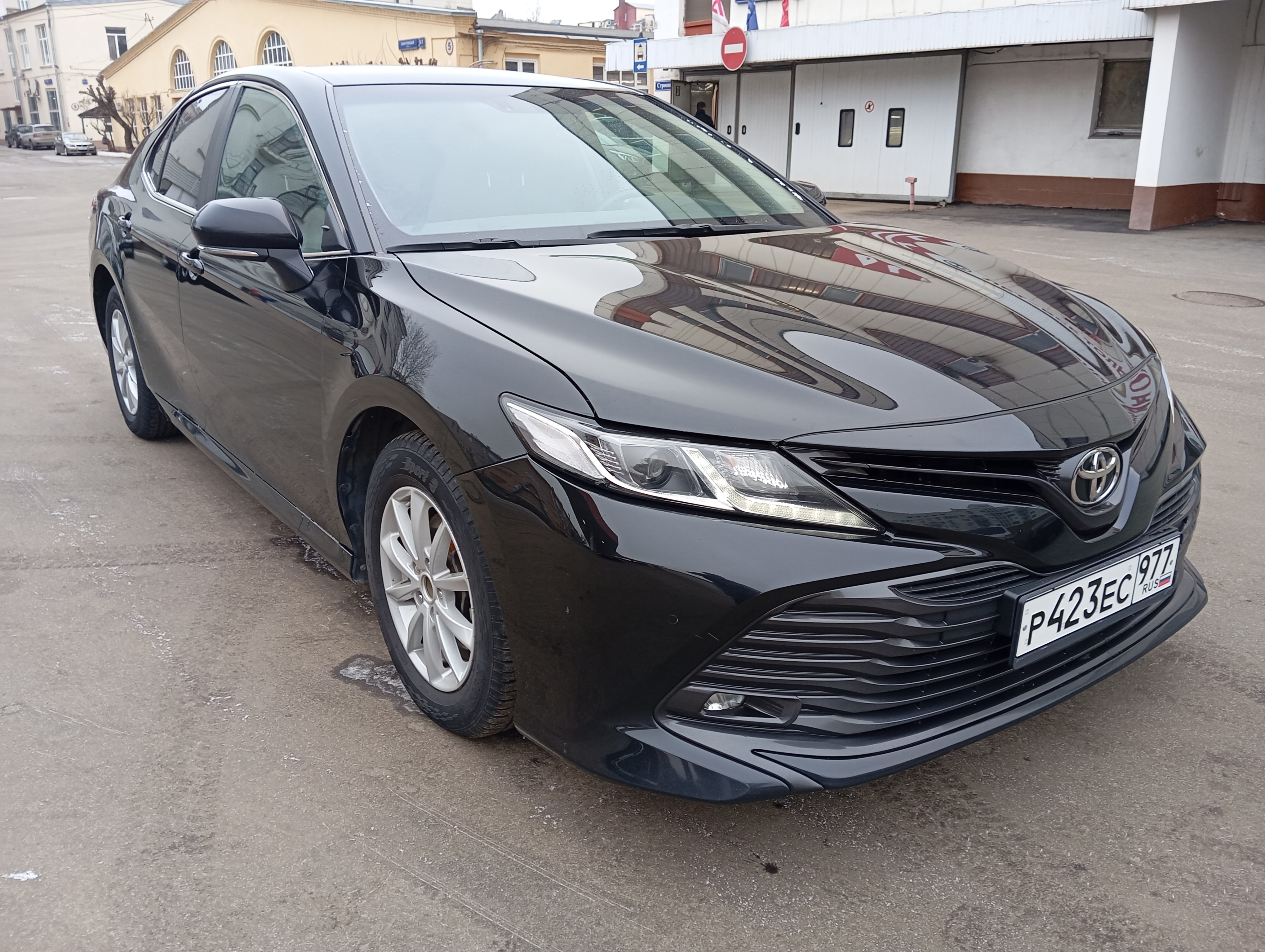ГП16944693.Транспортное средство.Общий вид транспорта с правого бока (угловой ракурс спереди).jpg