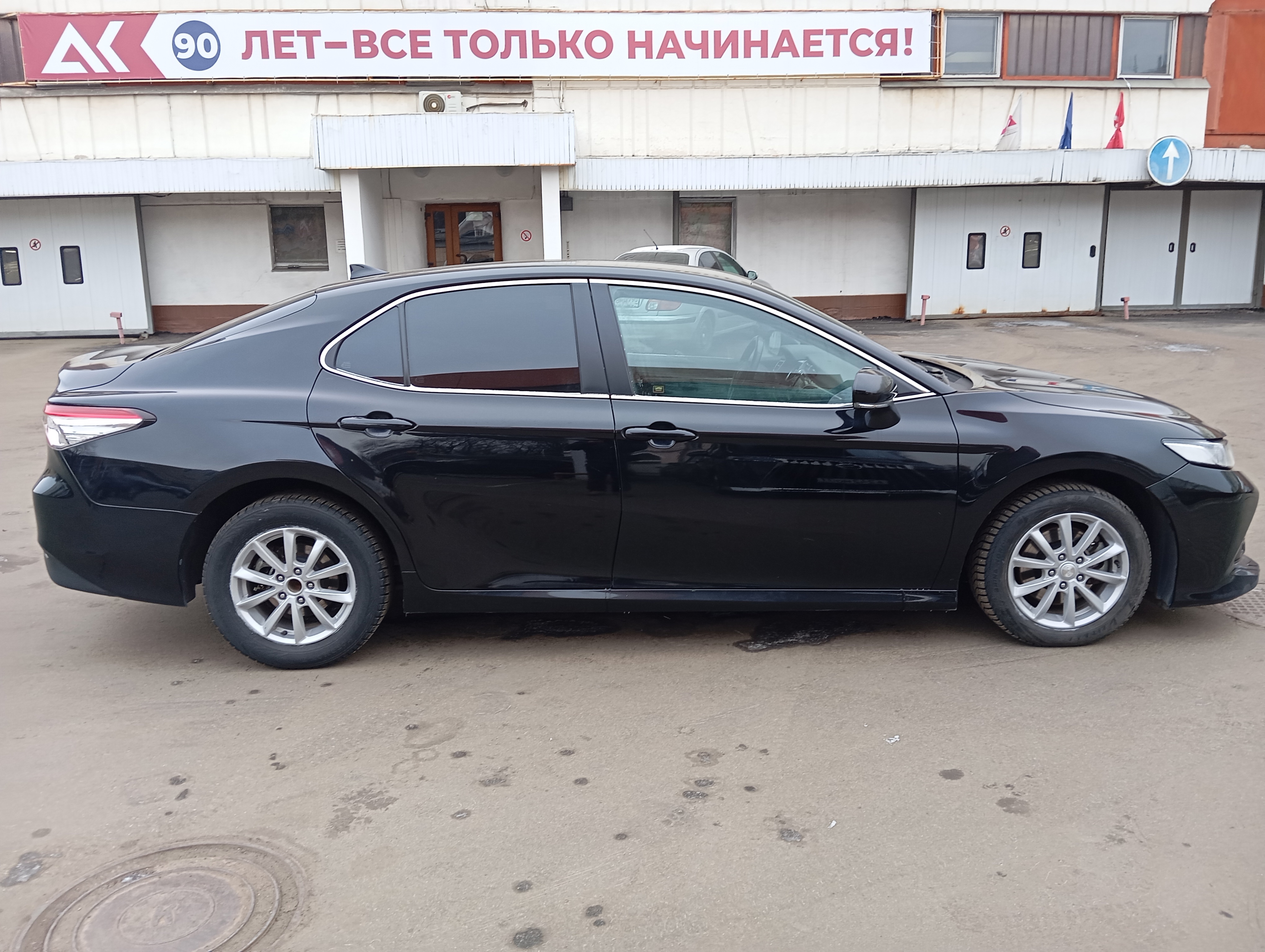 ГП16960687.Транспортное средство.Общий вид транспорта с правого бока (прямой ракурс).jpg
