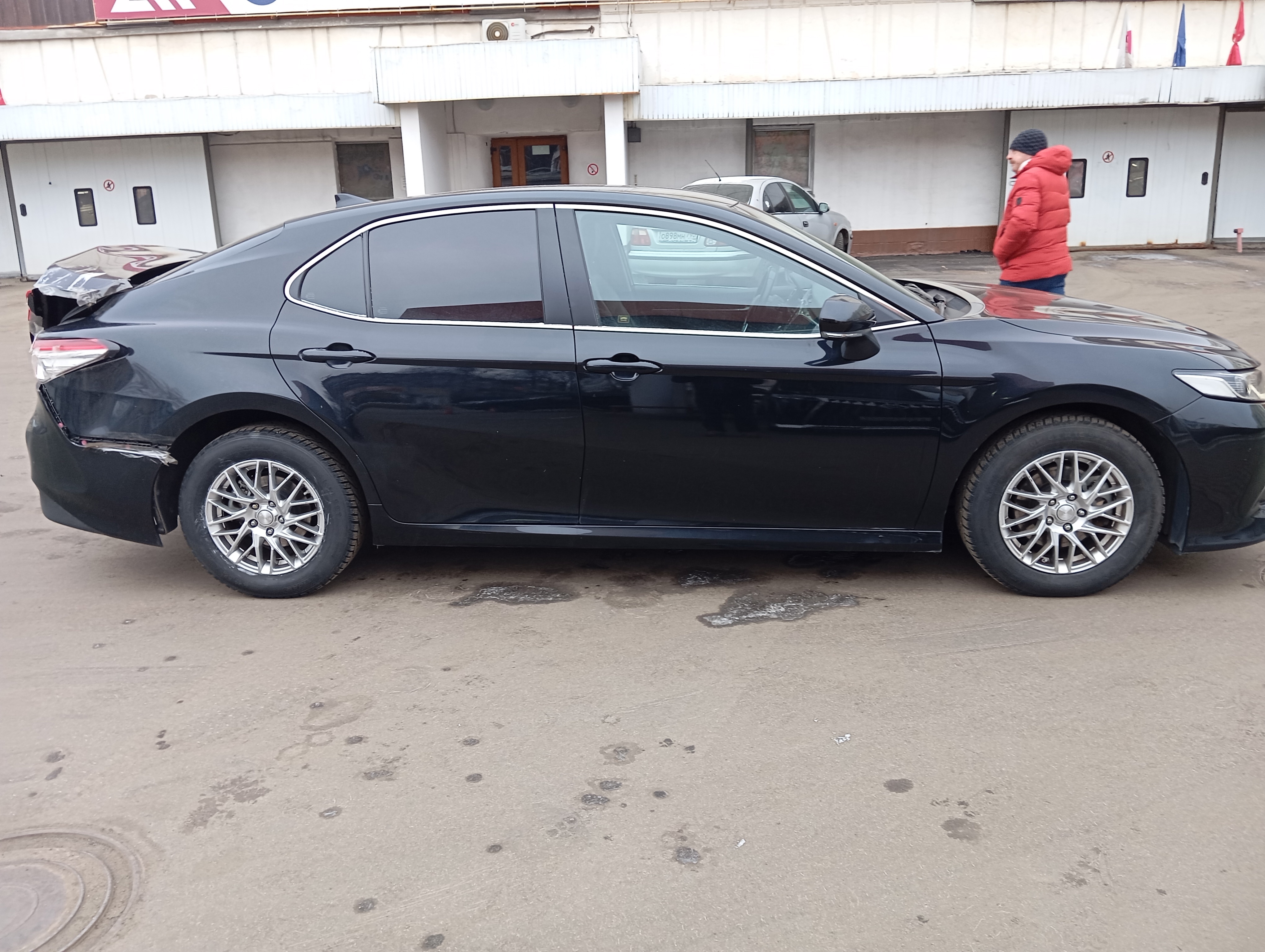 ГП16960686.Транспортное средство.Общий вид транспорта с правого бока (прямой ракурс).jpg