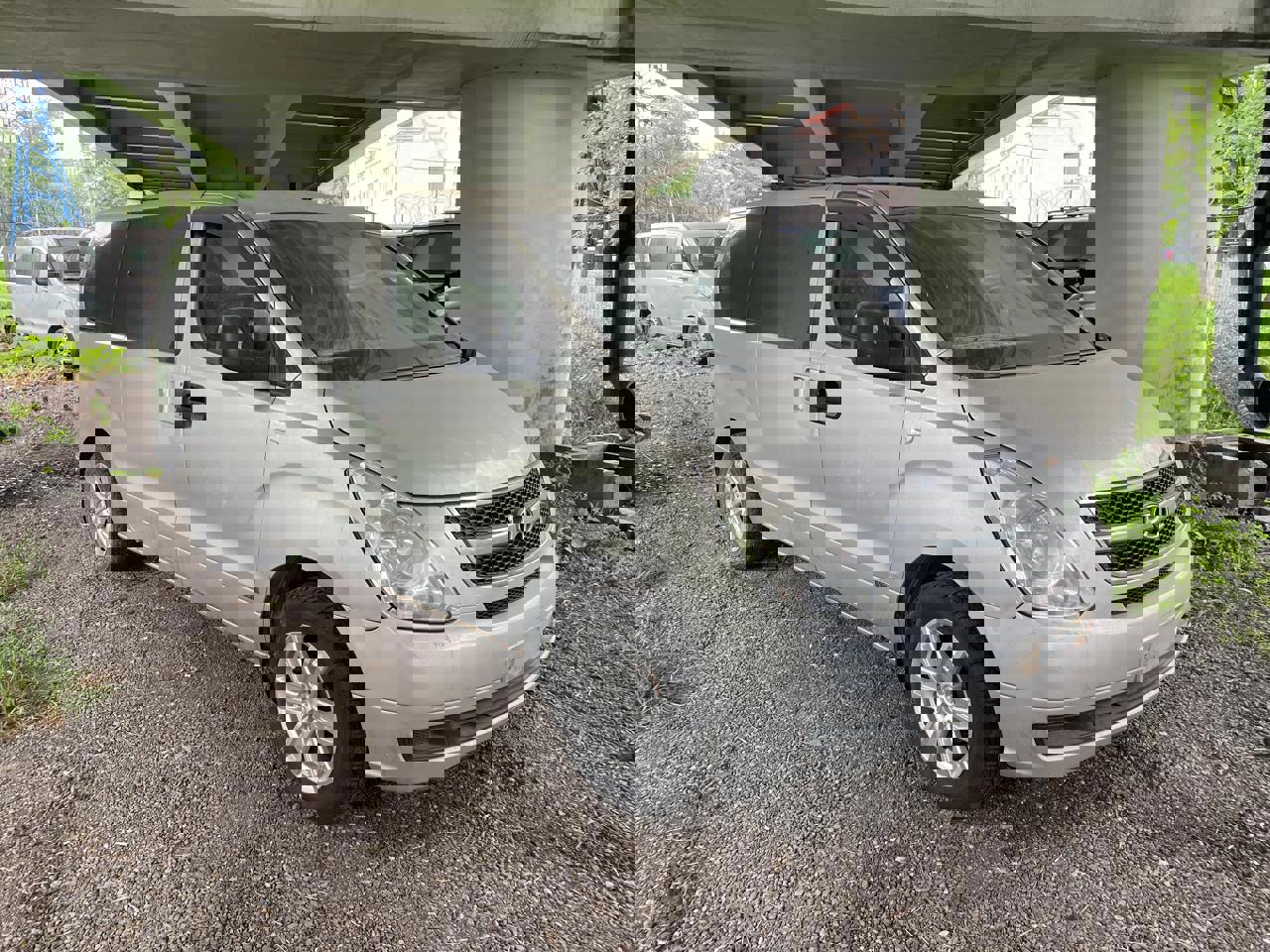 ГП16967424.Транспортное средство.Общий вид транспорта с правого бока (угловой ракурс спереди).jpg