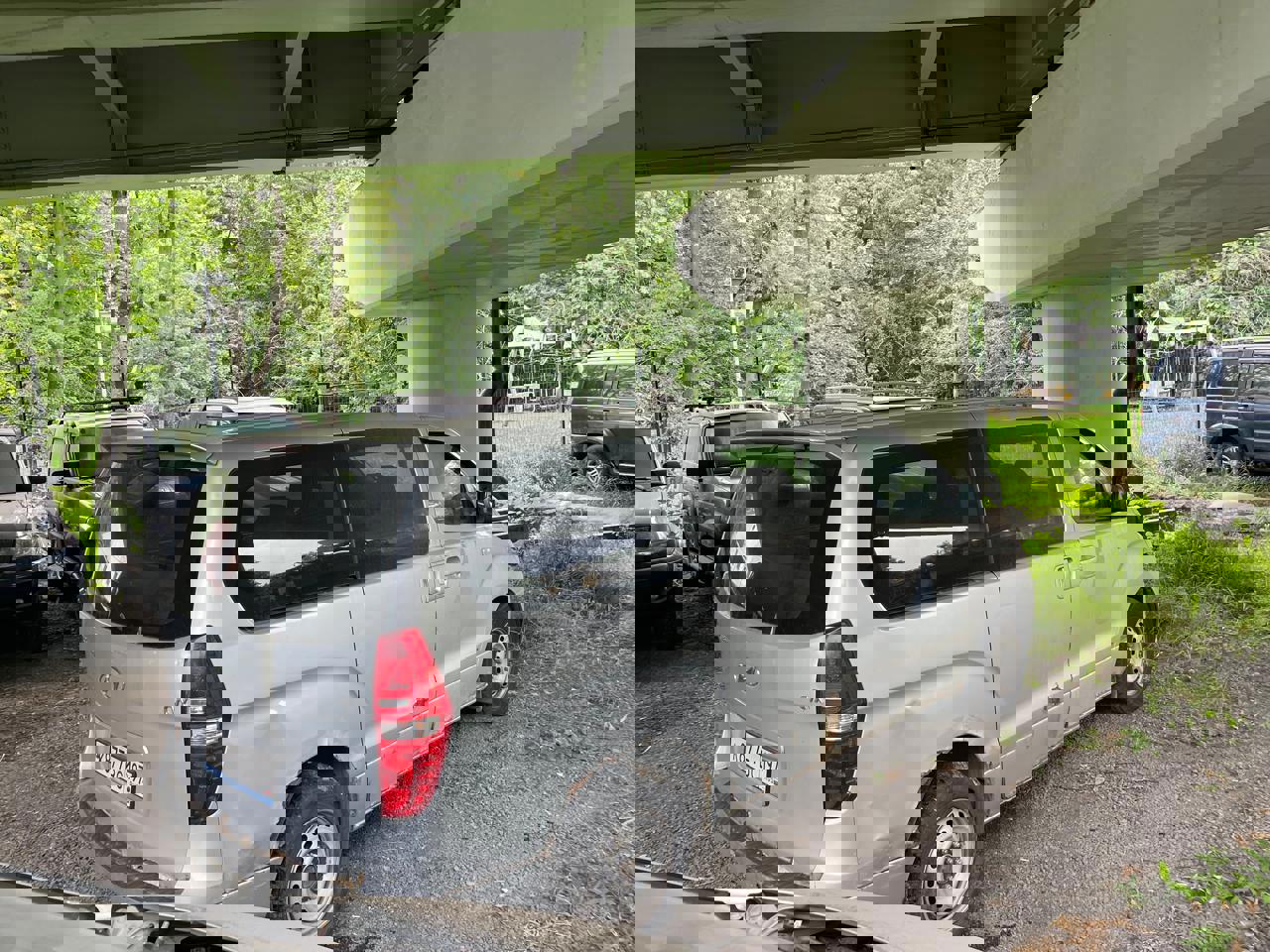 ГП16967438.Транспортное средство.Общий вид транспорта с правого бока (угловой ракурс сзади).jpg