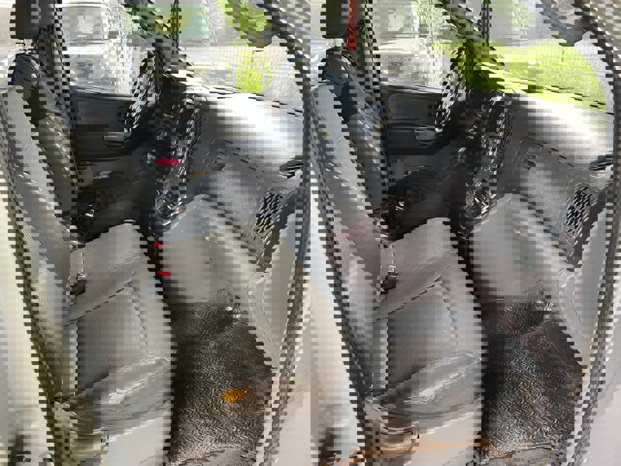 ГП16967438.Транспортное средство.Вид салона со стороны пассажира переднего ряда.jpg