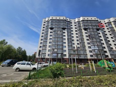 ГП16967738.Квартира.Фасад здания с выделенными окнами реализуемого объекта.jpg