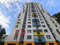 ГП16967758.Квартира.Фасад здания с выделенными окнами реализуемого объекта.jpg