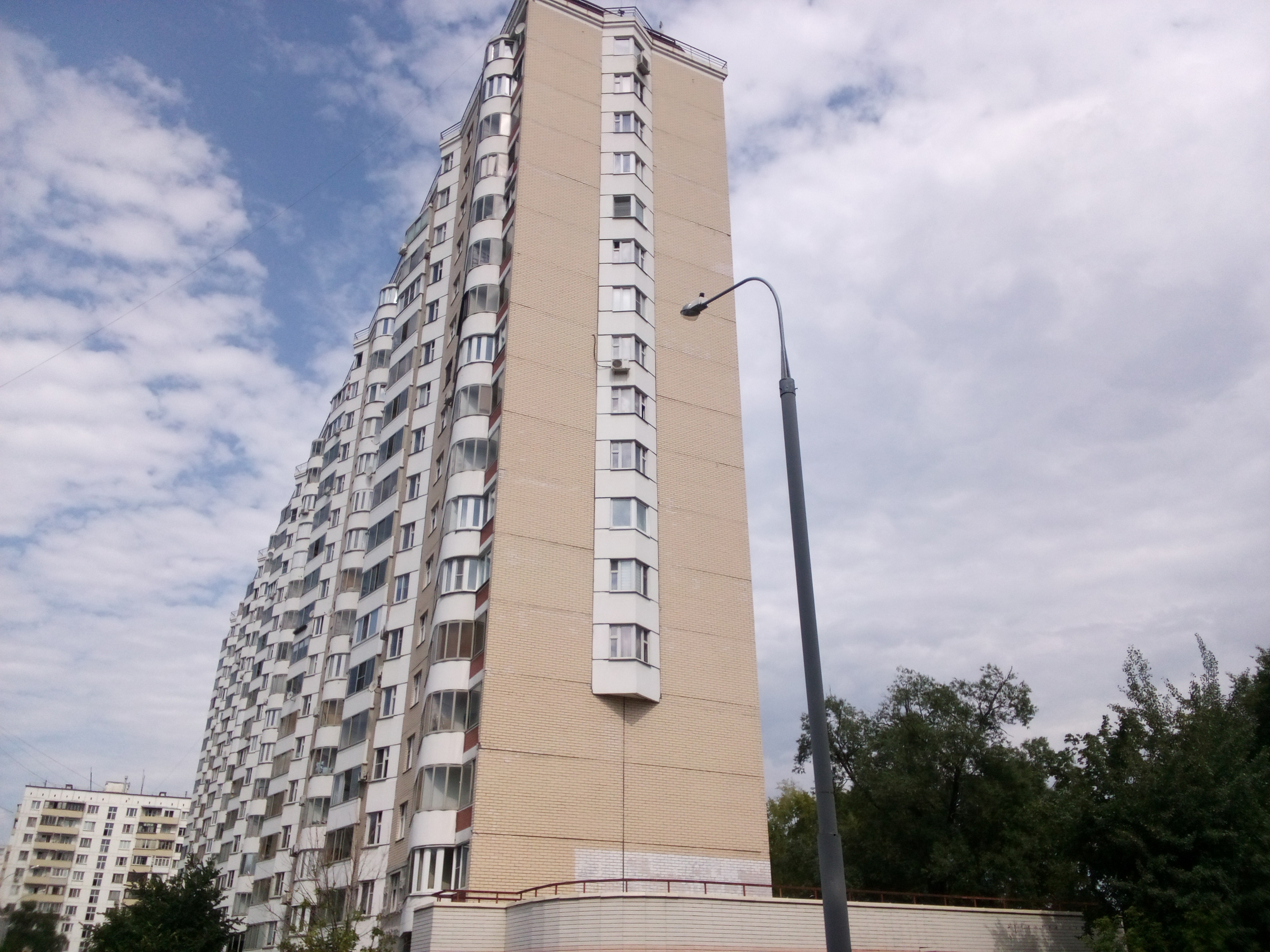 ГП16816830.Нежилое помещение.Общий фасад здания_2.jpg