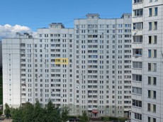 ГП16963820.Квартира.Фасад здания с выделенными окнами реализуемого объекта.jpg