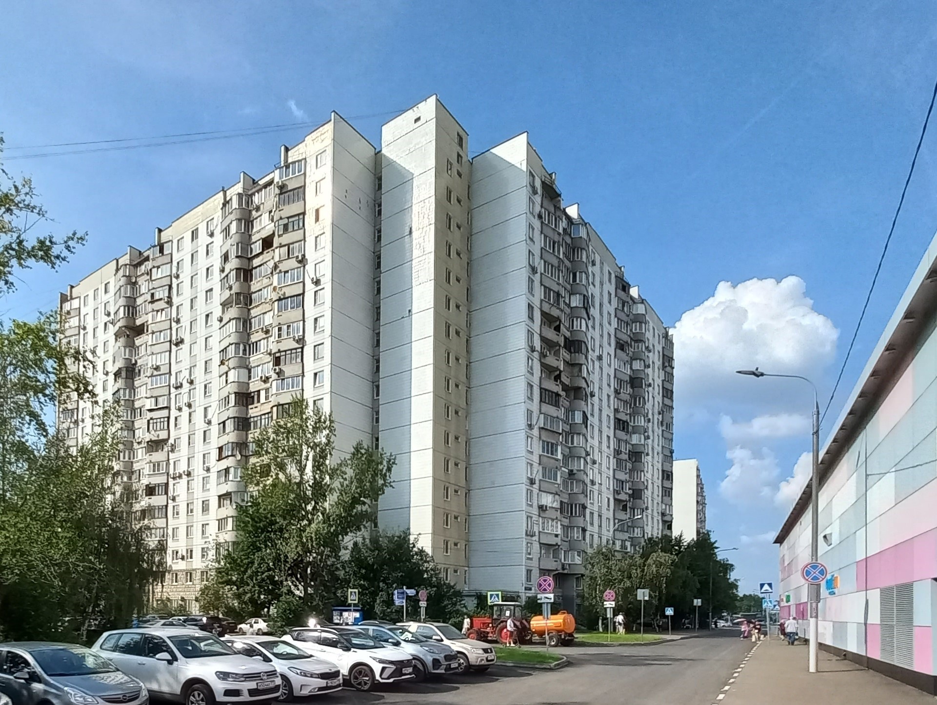 ГП16964494.Нежилое помещение.Общий фасад здания_2.jpg