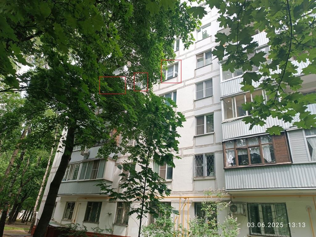 ГП16964110.Квартира.Фасад здания с выделенными окнами реализуемого объекта.jpg