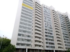 ГП16962712.Квартира.Фасад здания с выделенными окнами реализуемого объекта_2.jpg