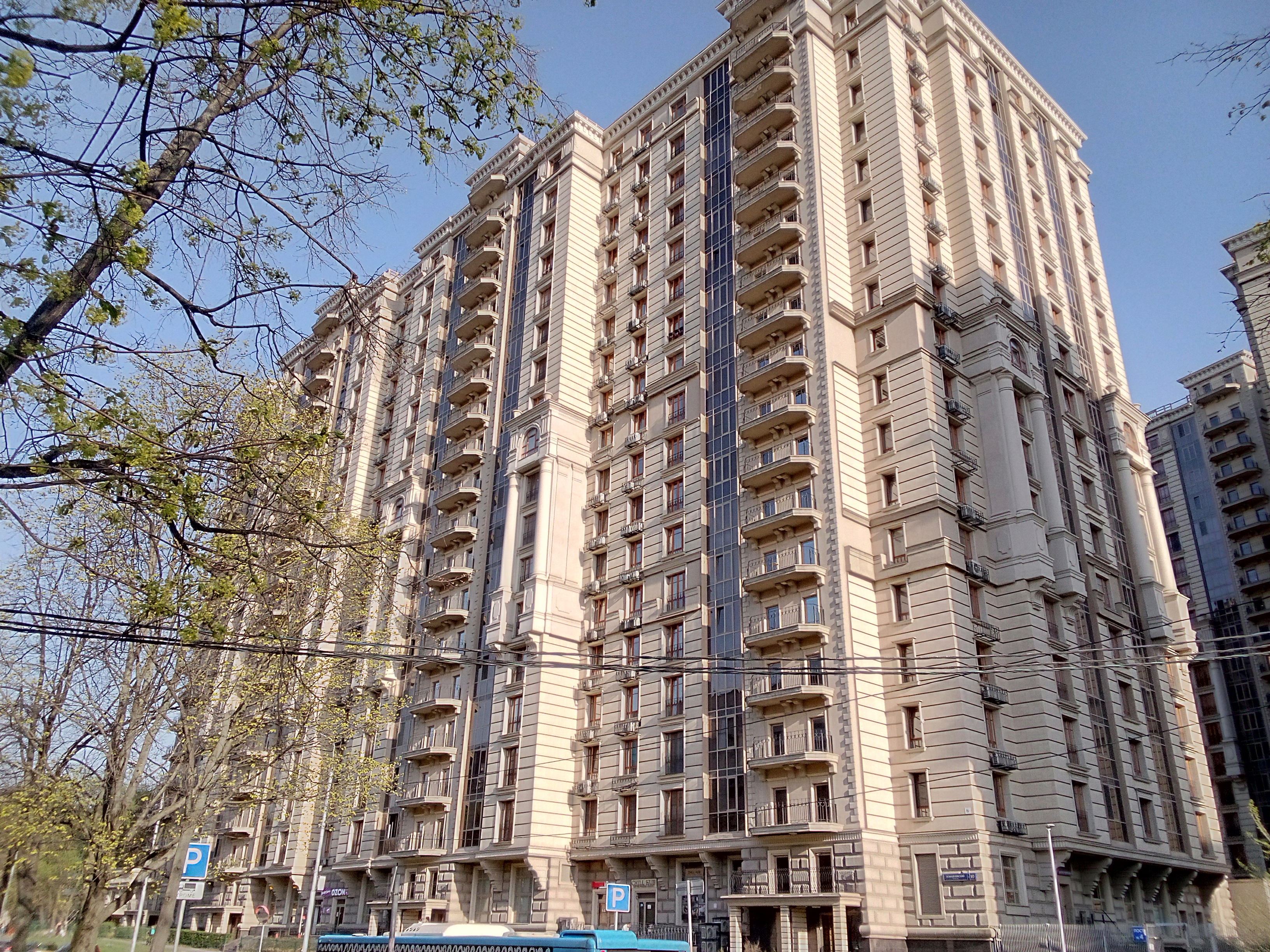 ГП16935432.Машино-место.Общий фасад здания_6.jpg