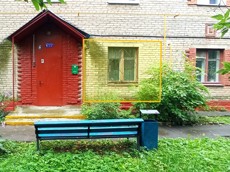 ГП16964077.Квартира.Фасад здания с выделенными окнами реализуемого объекта_2.jpg