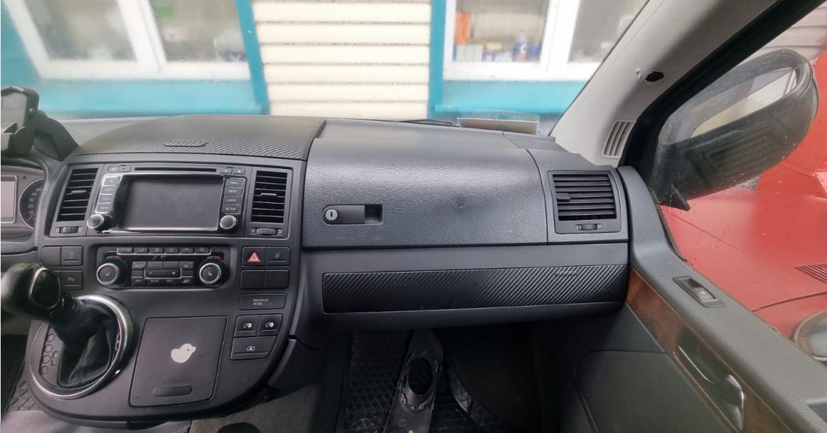 ГП16971840.Транспортное средство.Вид салона со стороны пассажира переднего ряда.jpg