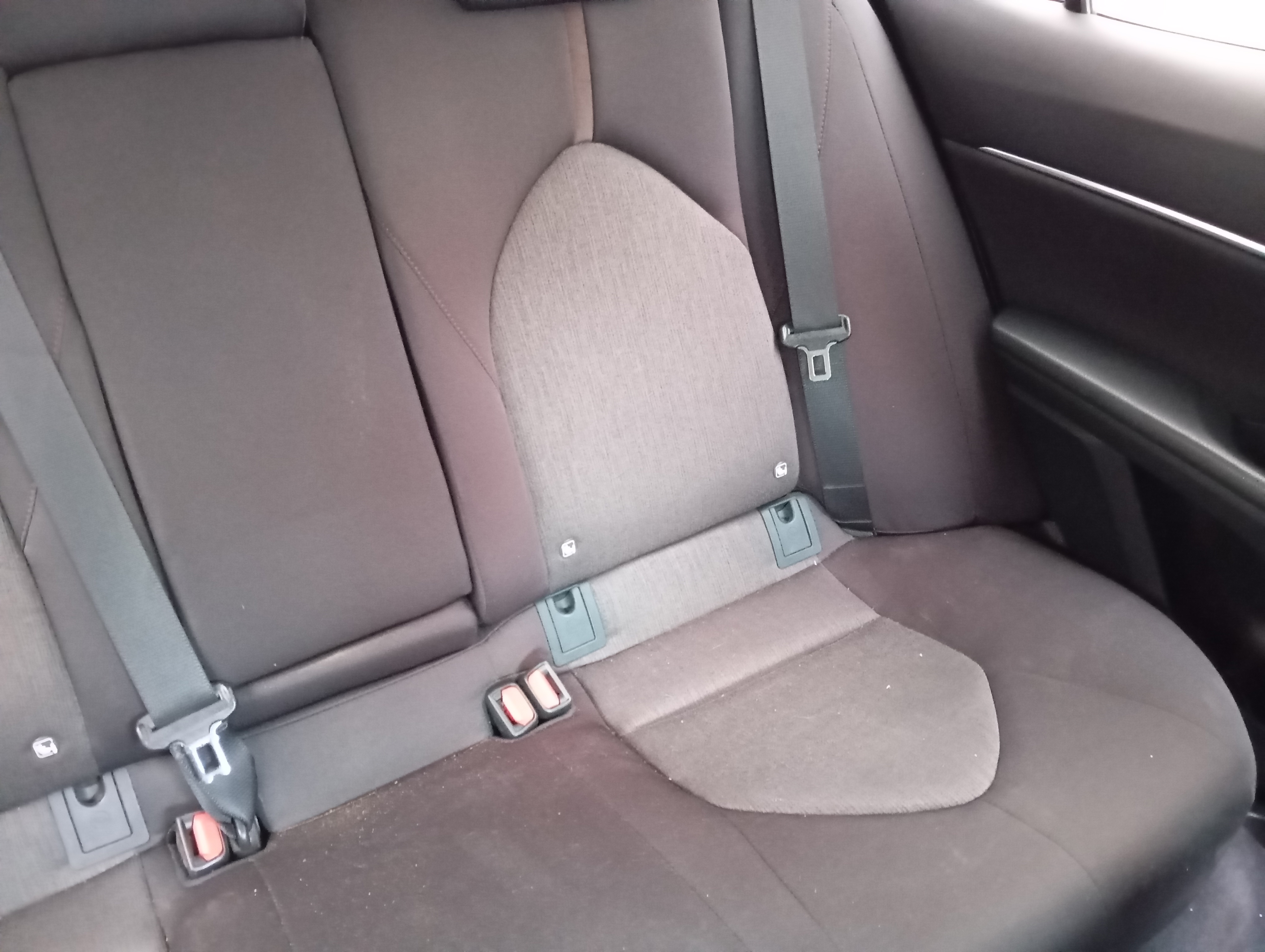 ГП16944698.Транспортное средство.Вид салона со стороны пассажира переднего ряда.jpg