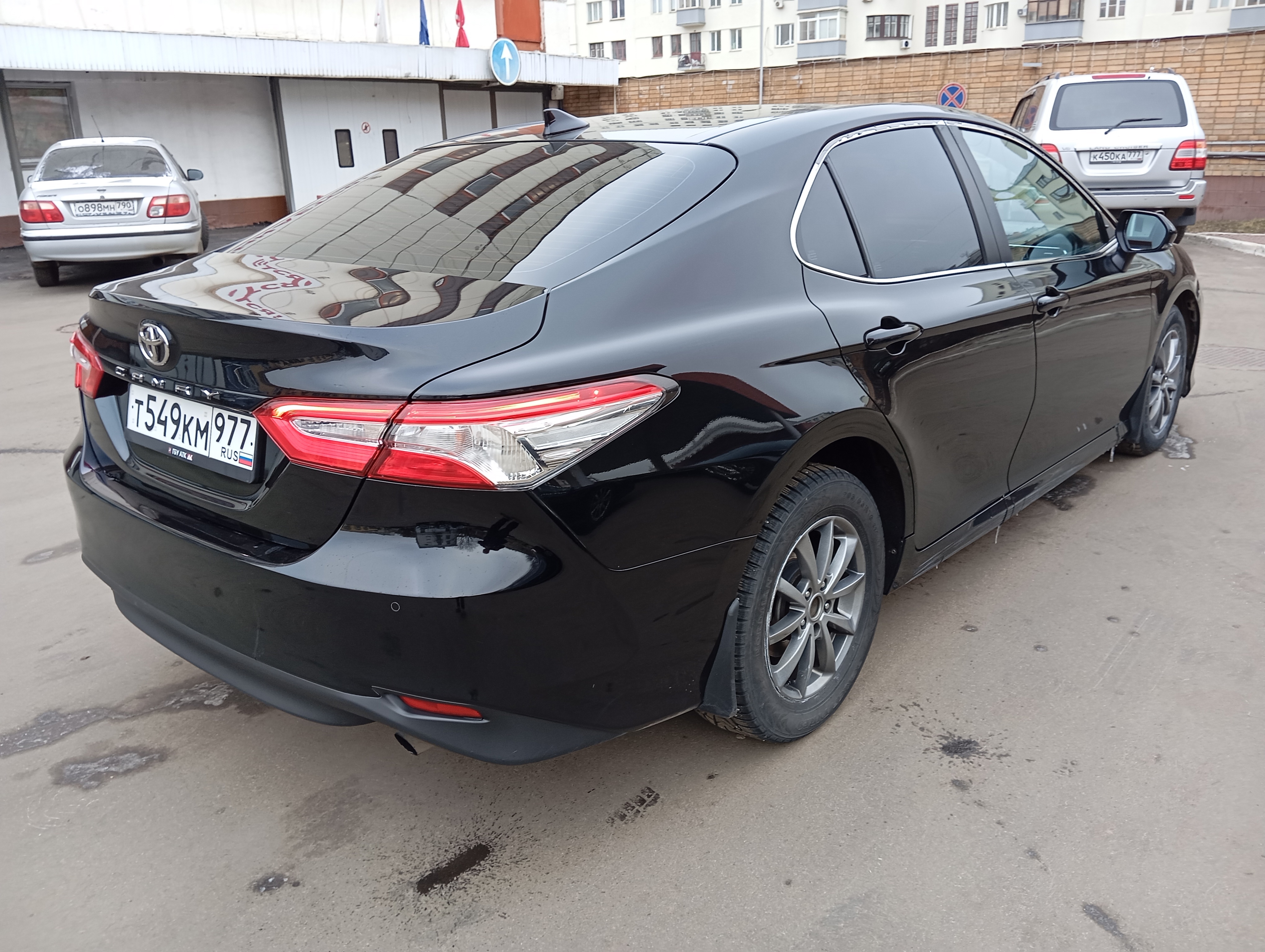 ГП16944698.Транспортное средство.Общий вид транспорта с правого бока (угловой ракурс сзади).jpg