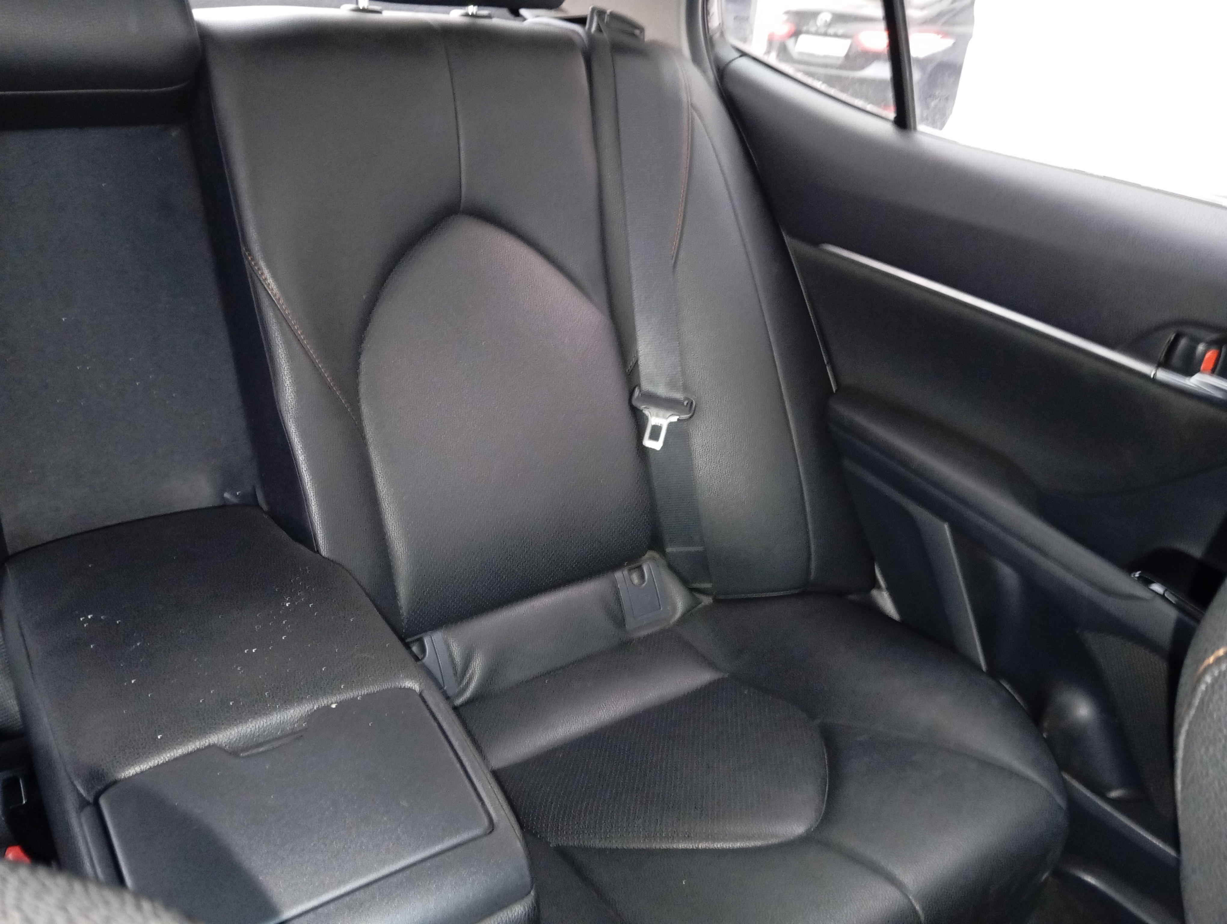 ГП16944697.Транспортное средство.Вид салона со стороны пассажира переднего ряда.jpg