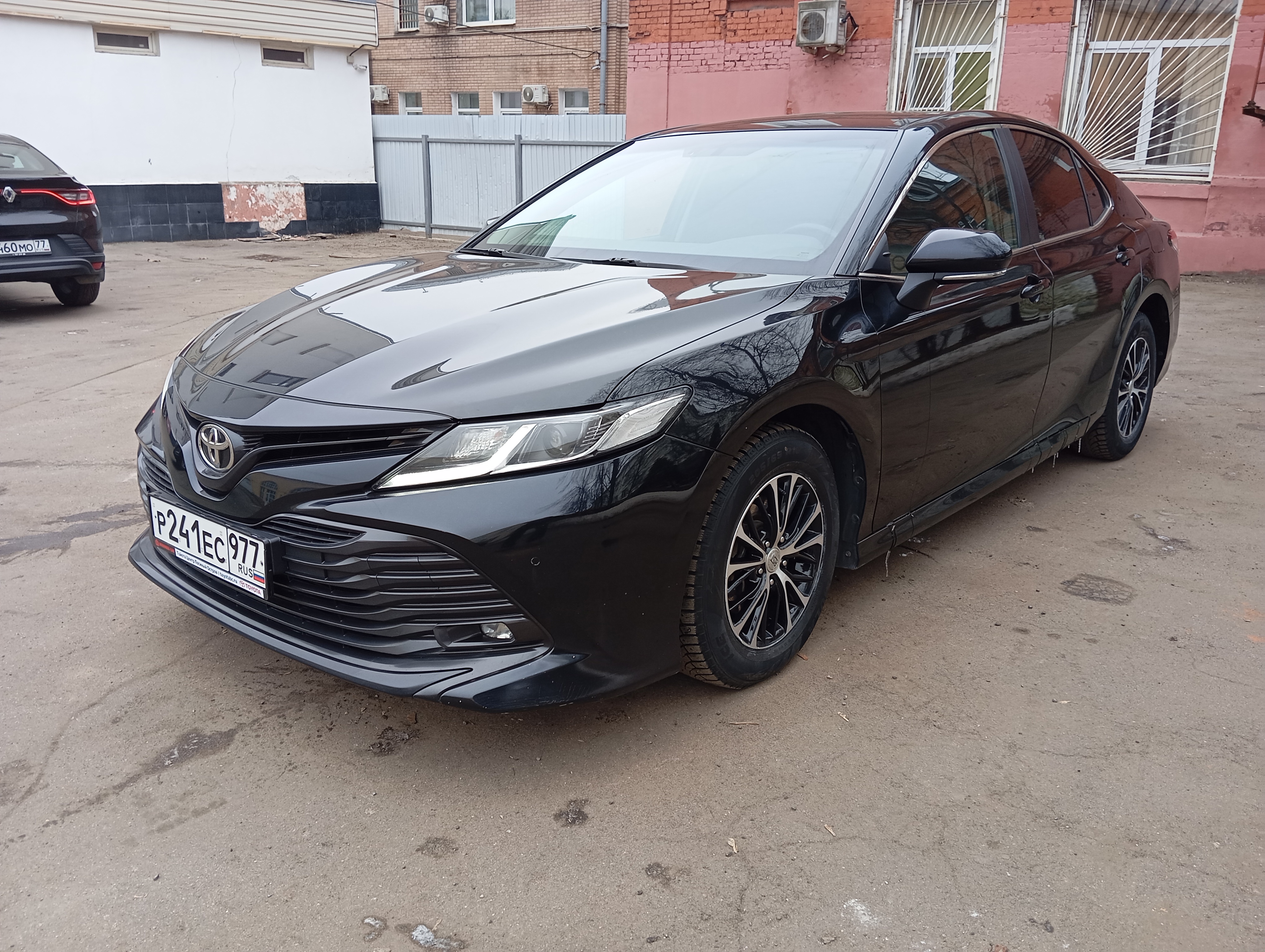 ГП16960713.Транспортное средство.Общий вид транспорта с левого бока (угловой ракурс спереди).jpg