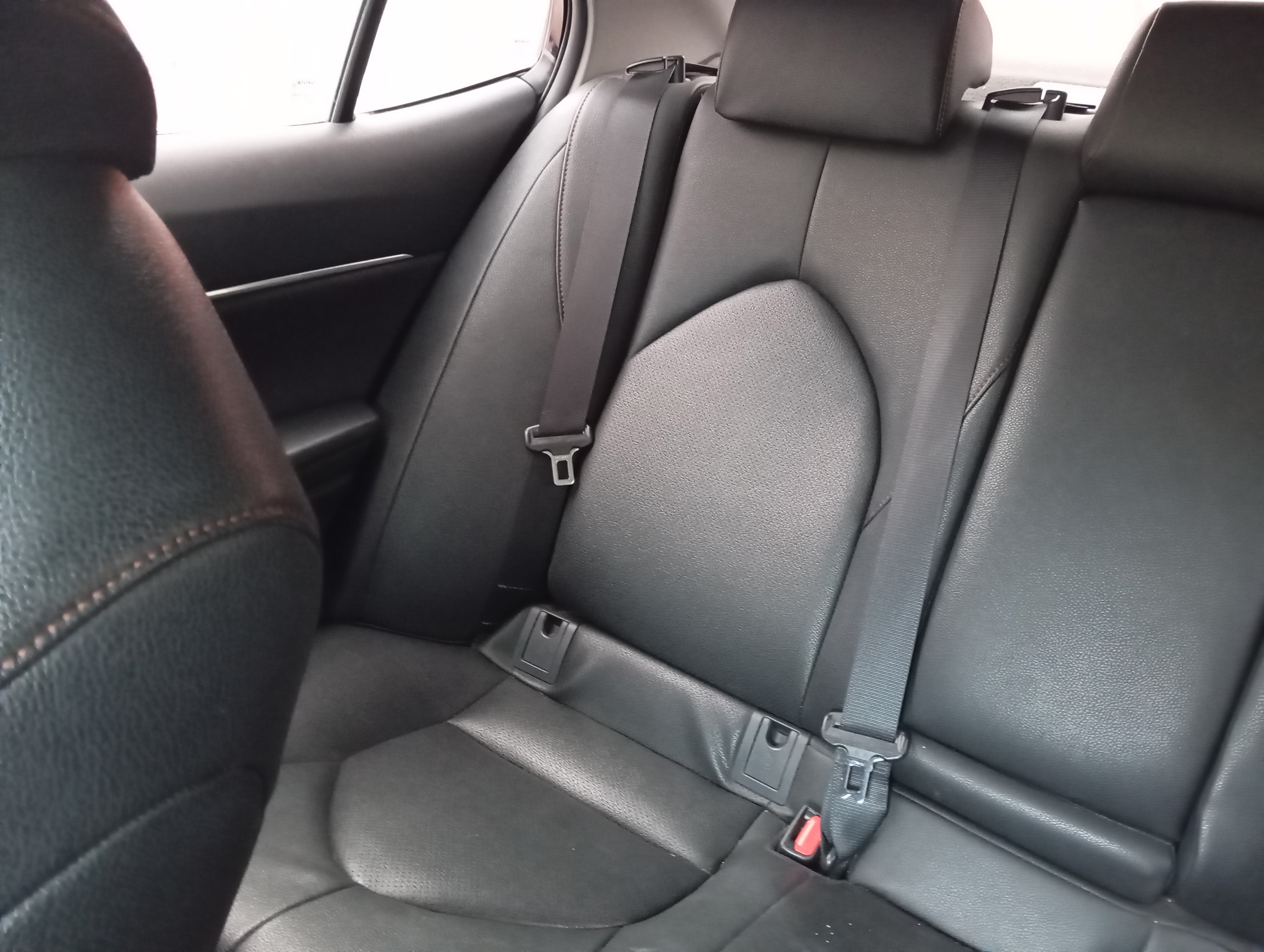 ГП16960713.Транспортное средство.Вид салона со стороны водителя.jpg