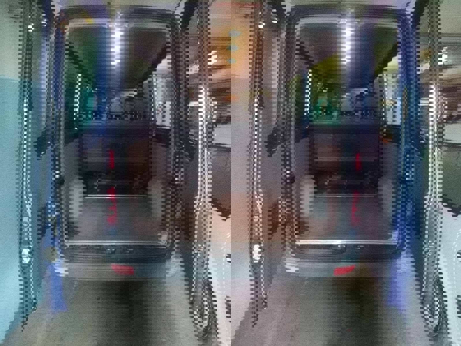 ГП16972181.Транспортное средство.Вид салона с левой стороны пассажирского ряда.jpg