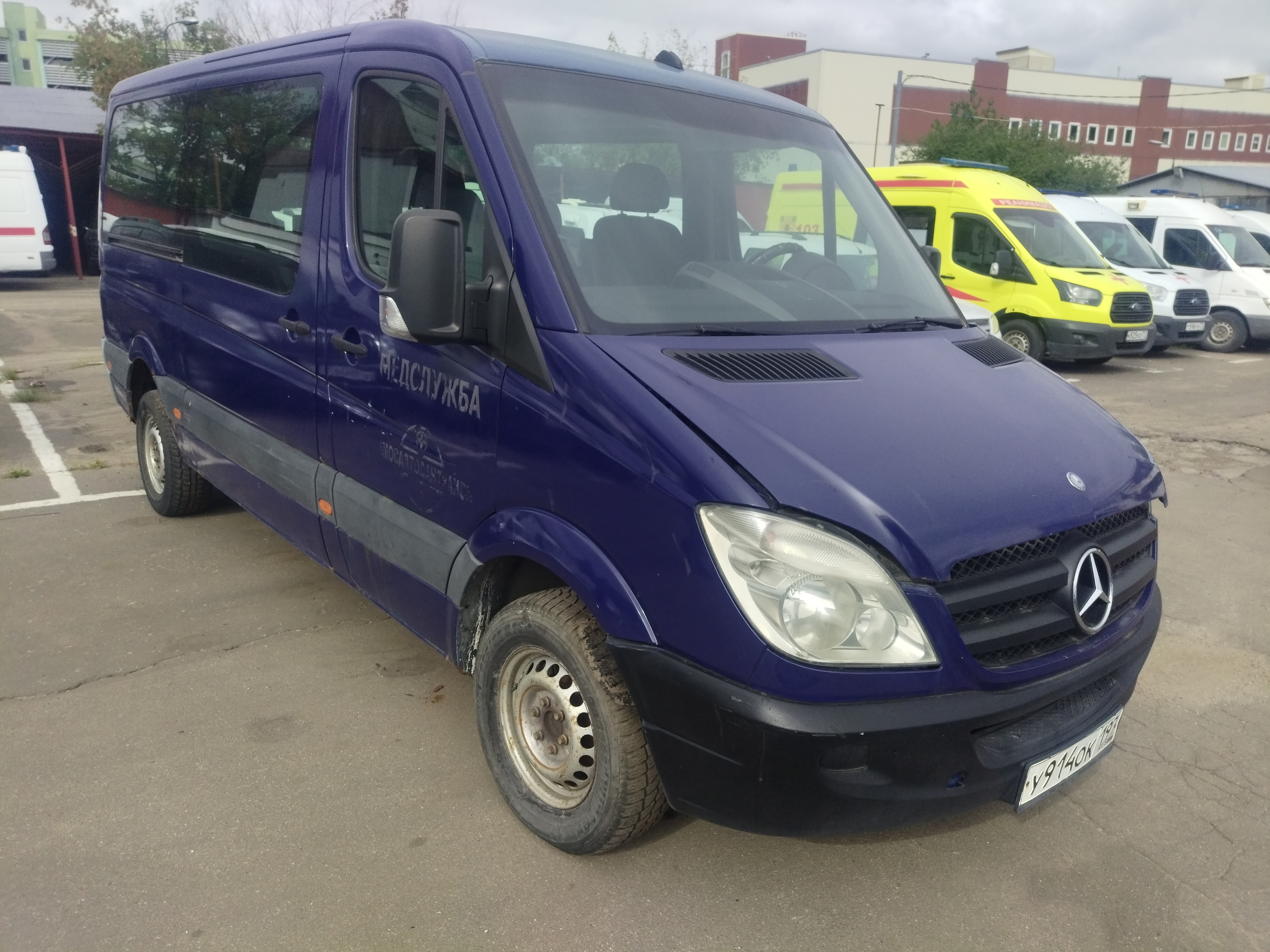 ГП16972181.Транспортное средство.Общий вид транспорта с правого бока (угловой ракурс спереди).jpg