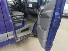 ГП16972181.Транспортное средство.Вид салона со стороны пассажира переднего ряда.jpg