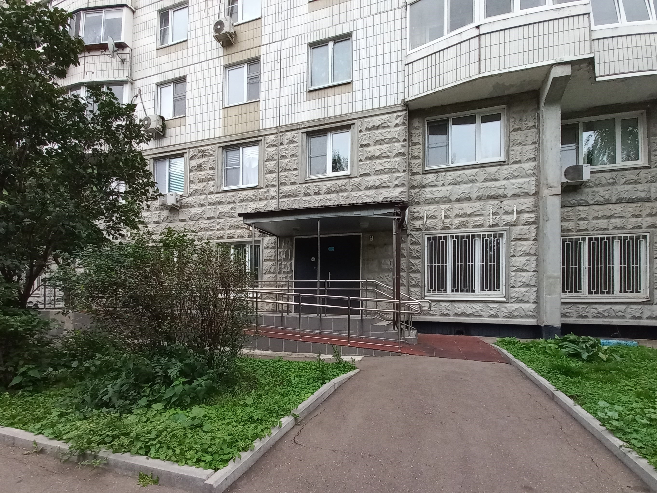 ГП16966643.Нежилое помещение.Входная группа объекта_2.jpg