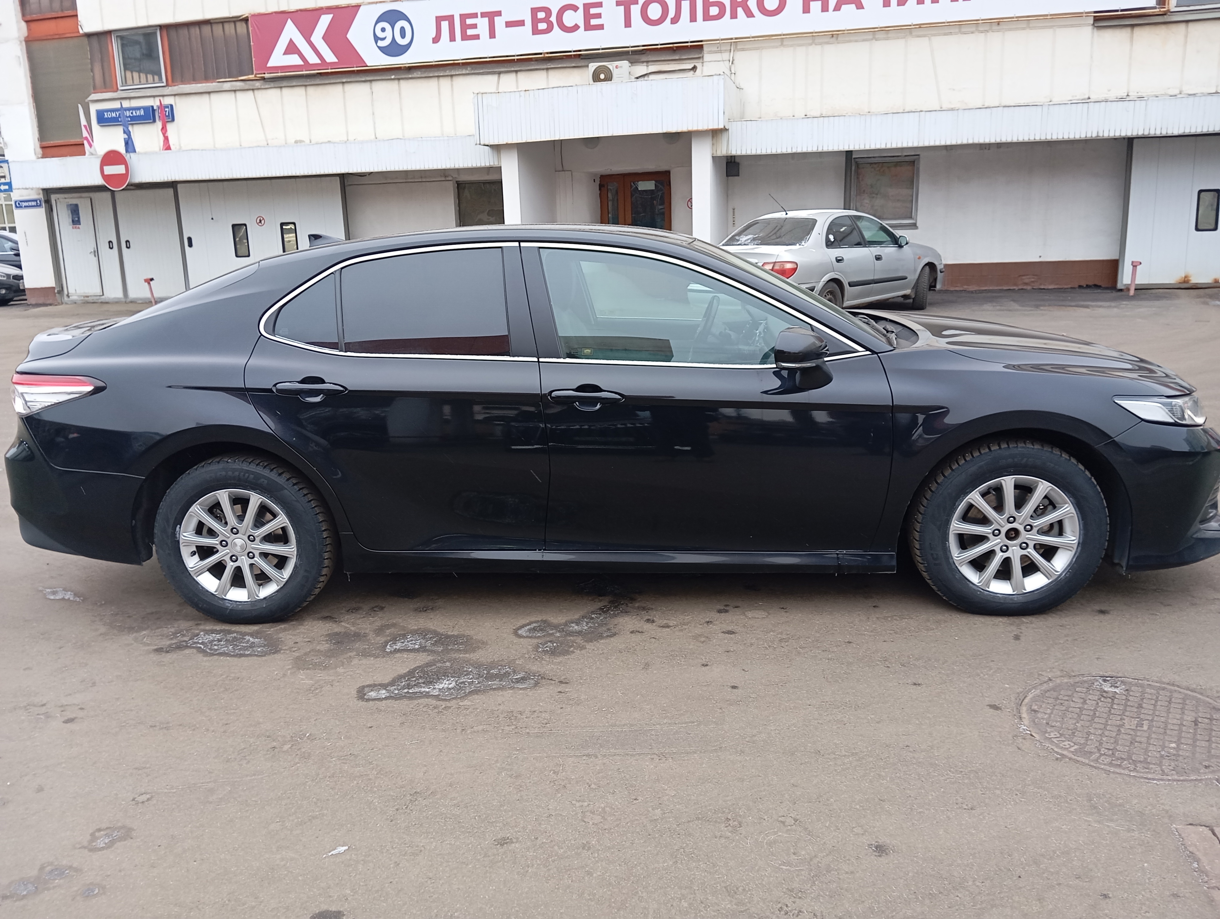 ГП16960679.Транспортное средство.Общий вид транспорта с правого бока (прямой ракурс).jpg