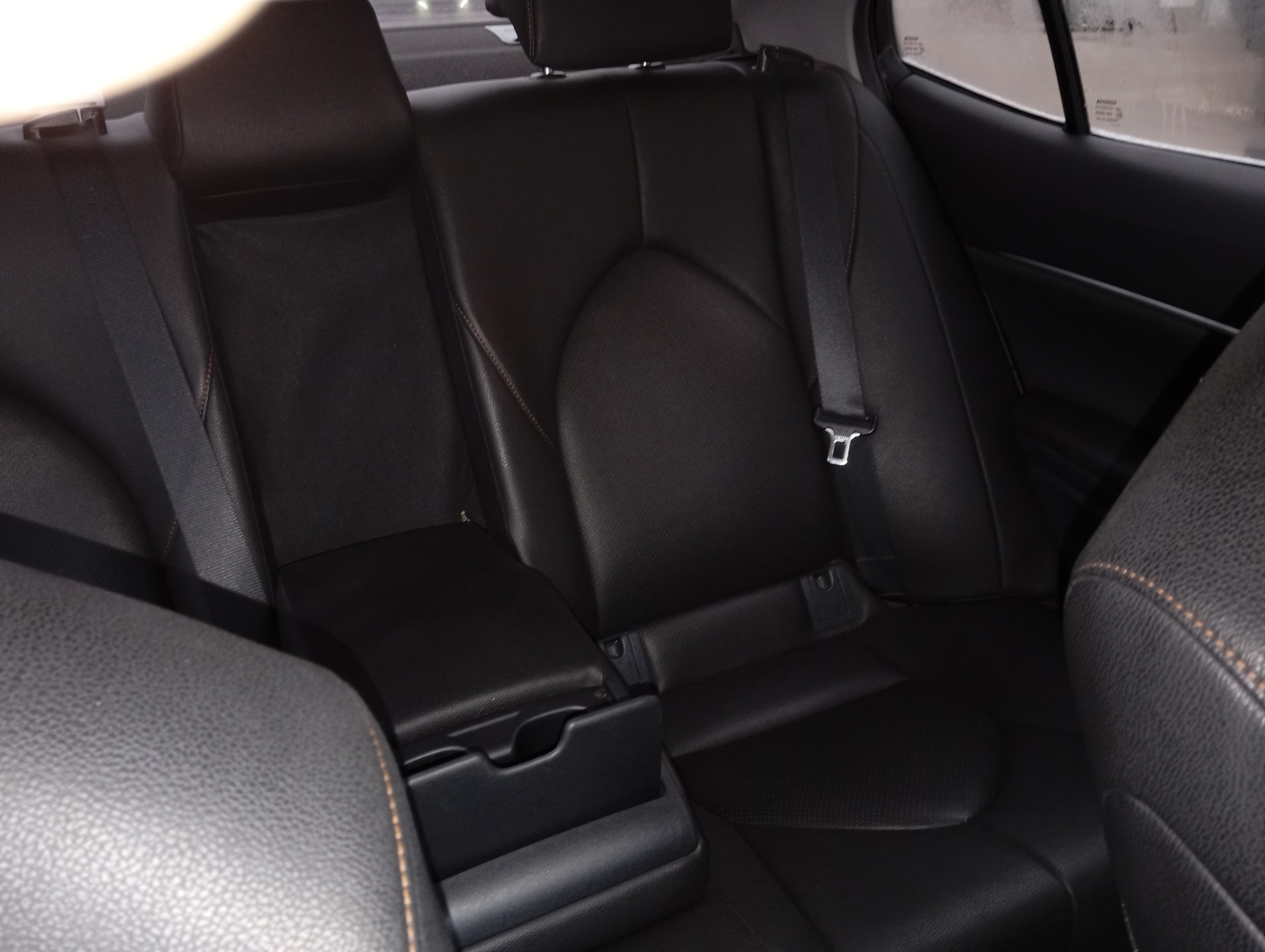 ГП16960679.Транспортное средство.Вид салона со стороны пассажира переднего ряда.jpg