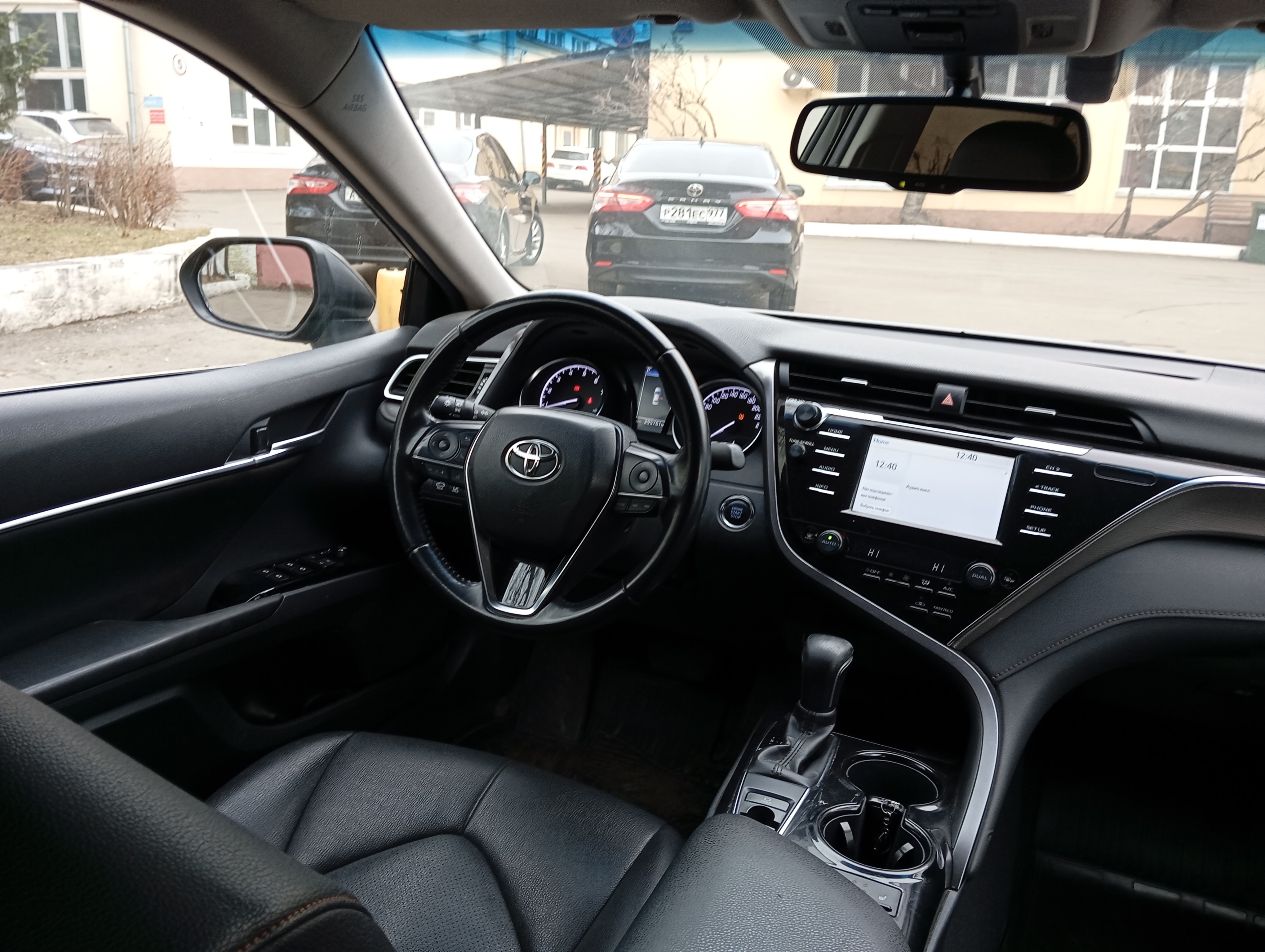 ГП16960683.Транспортное средство.Вид салона с левой стороны пассажирского ряда.jpg