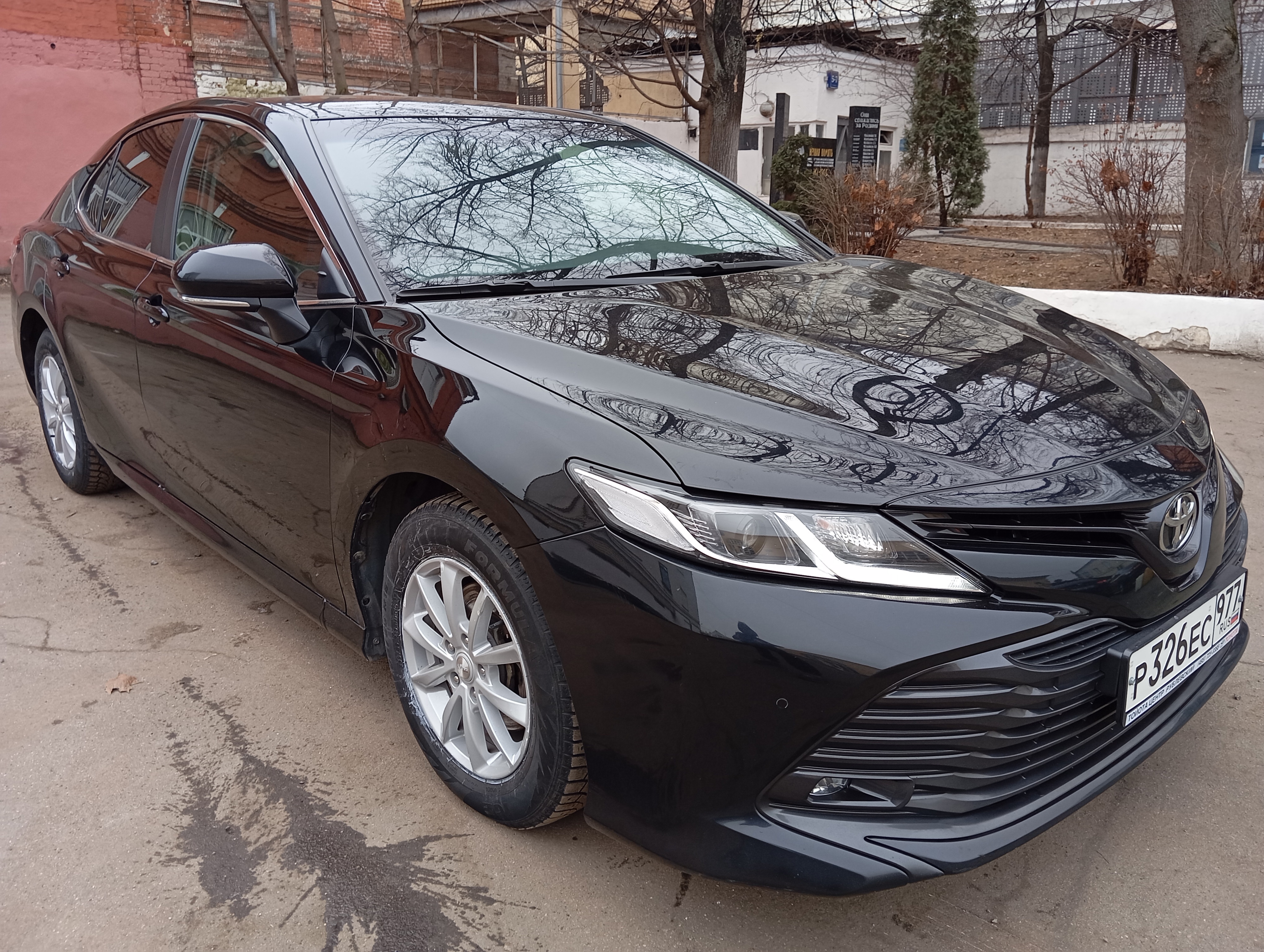 ГП16960683.Транспортное средство.Общий вид транспорта с правого бока (угловой ракурс спереди).jpg